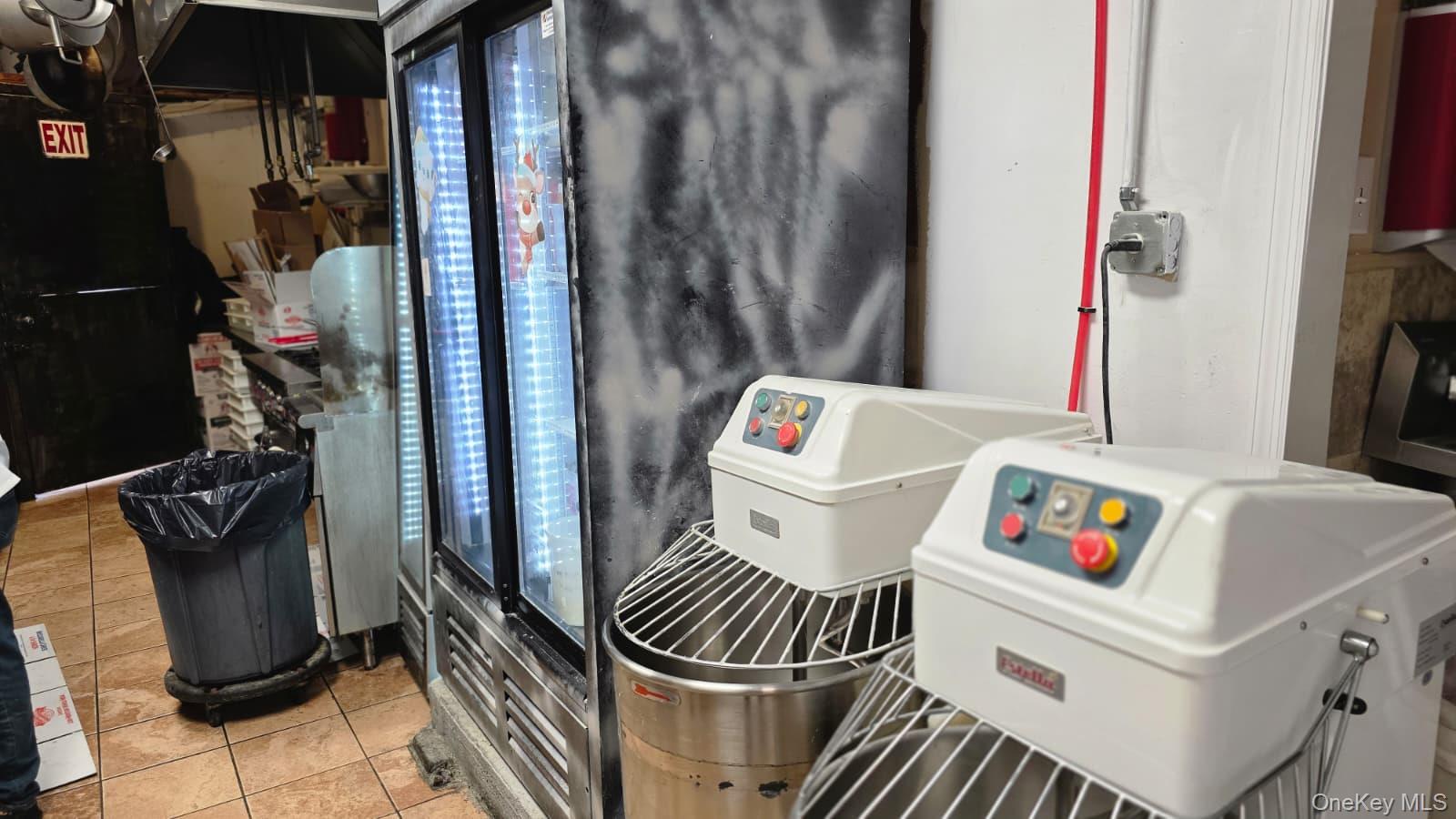 376 fulton Avenue, Hempstead, NY 15500