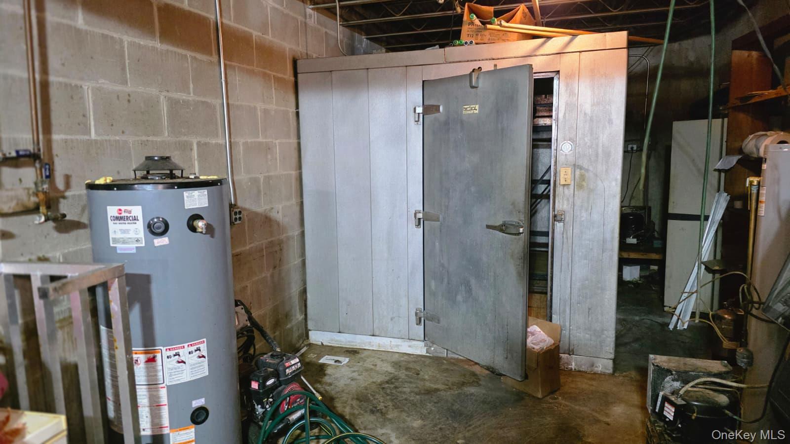 376 fulton Avenue, Hempstead, NY 15500