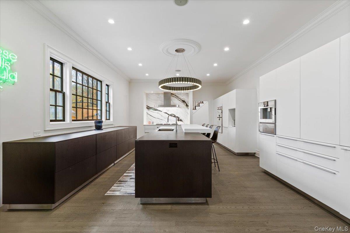 32 Seville Avenue, Rye, NY 10580