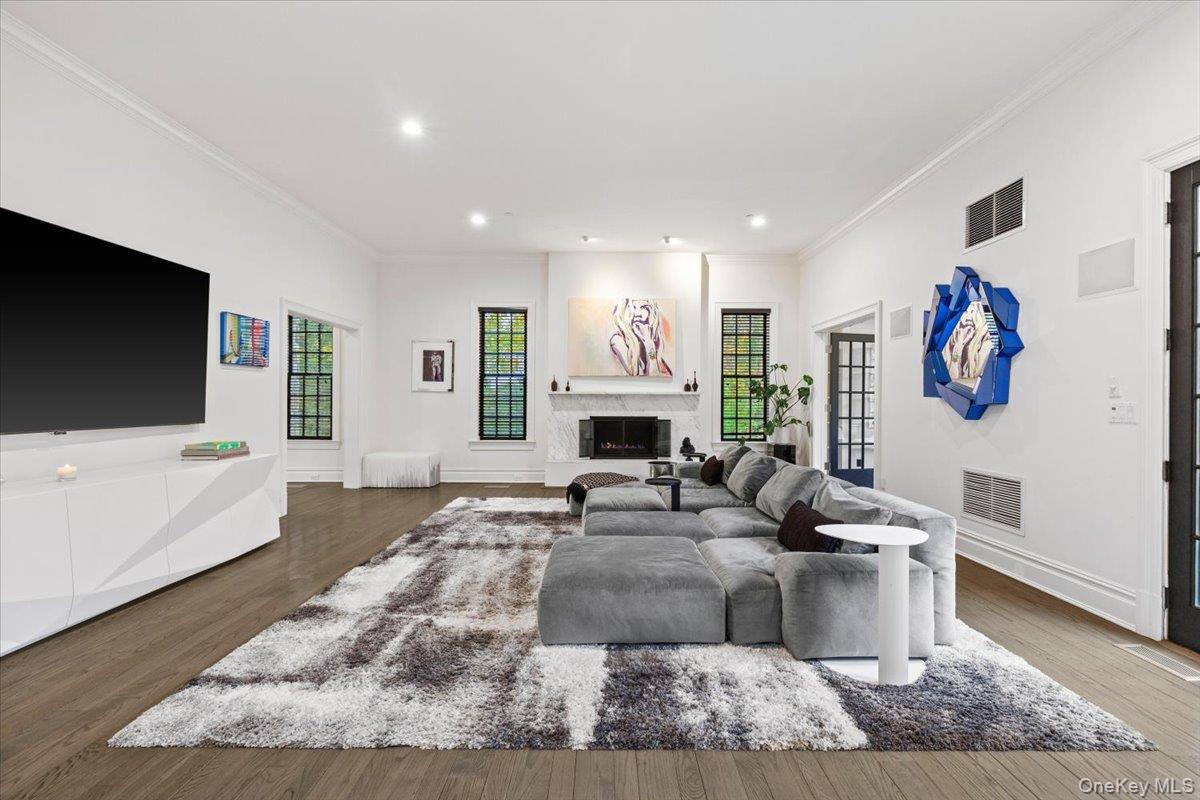 32 Seville Avenue, Rye, NY 10580