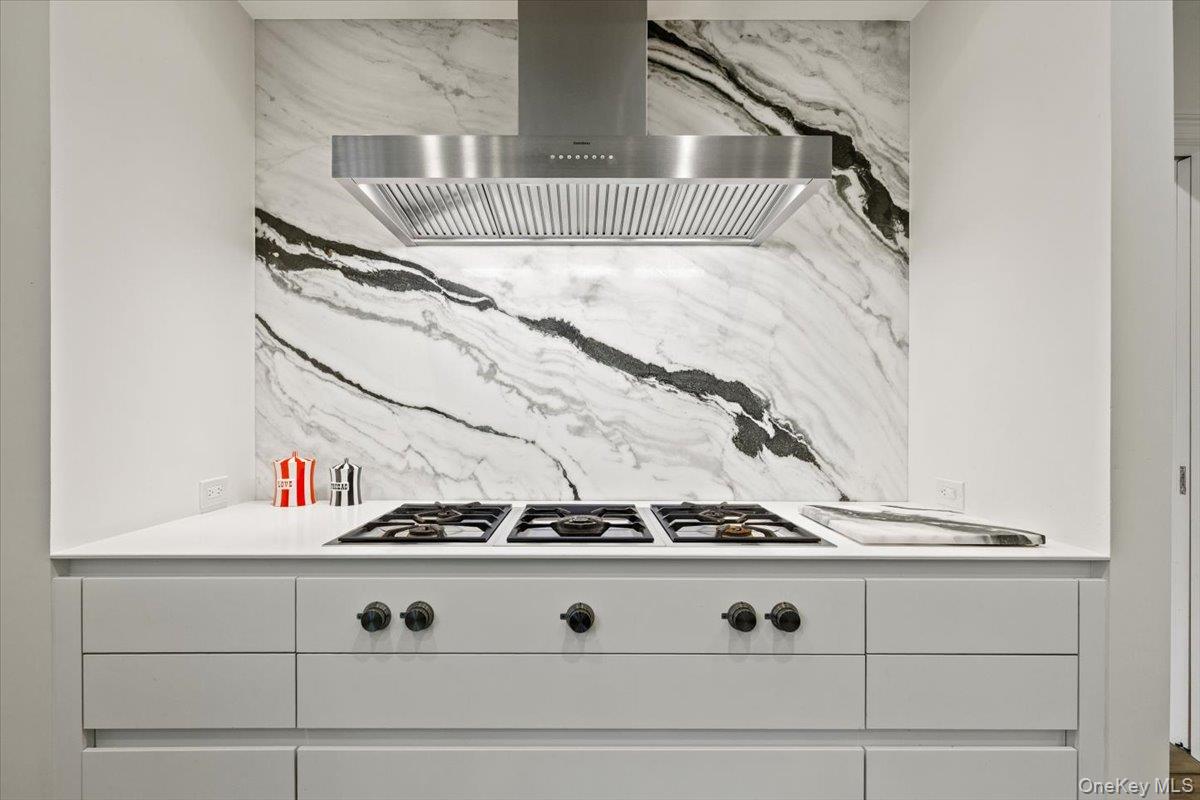 32 Seville Avenue, Rye, NY 10580