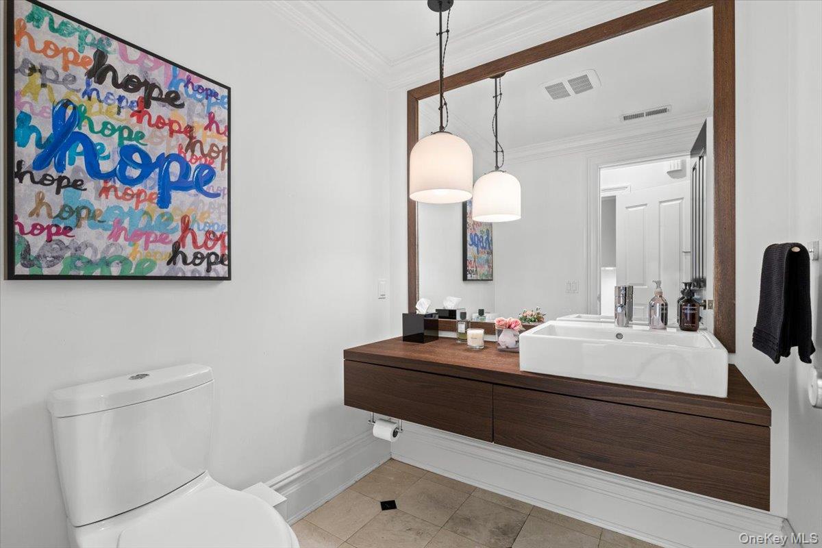 32 Seville Avenue, Rye, NY 10580