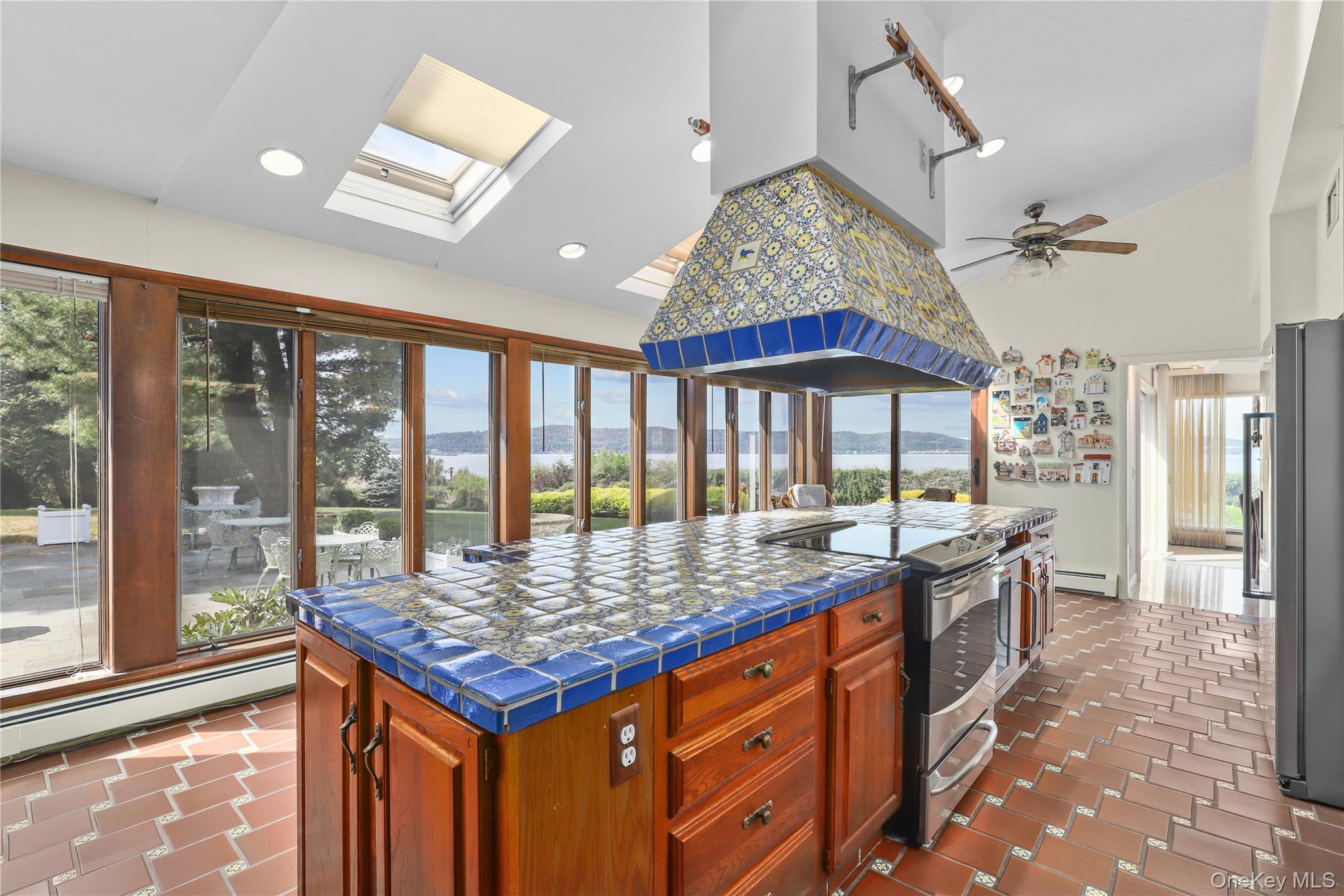 43 Matthiessen Park N, Irvington, NY 10533