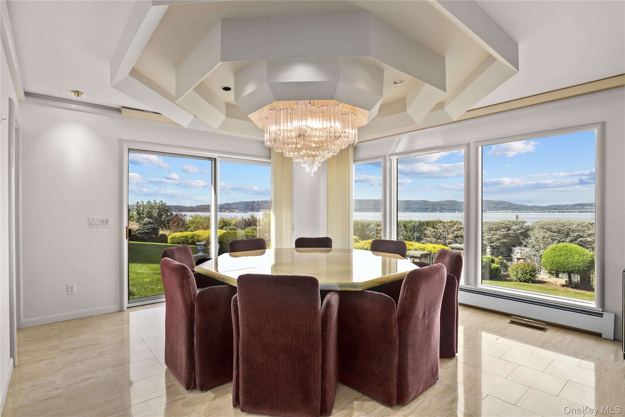 43 Matthiessen Park N, Irvington, NY 10533