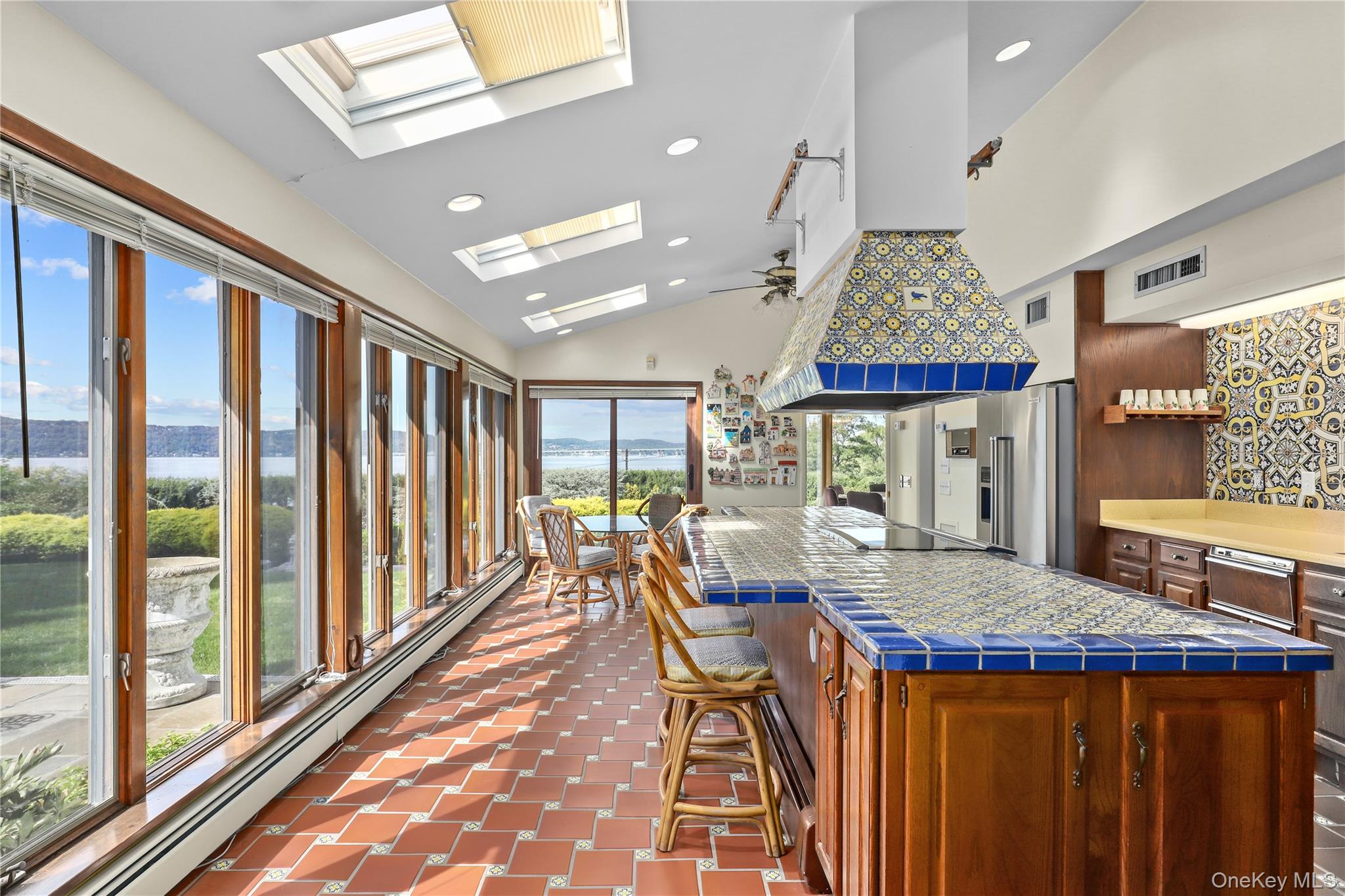 43 Matthiessen Park N, Irvington, NY 10533