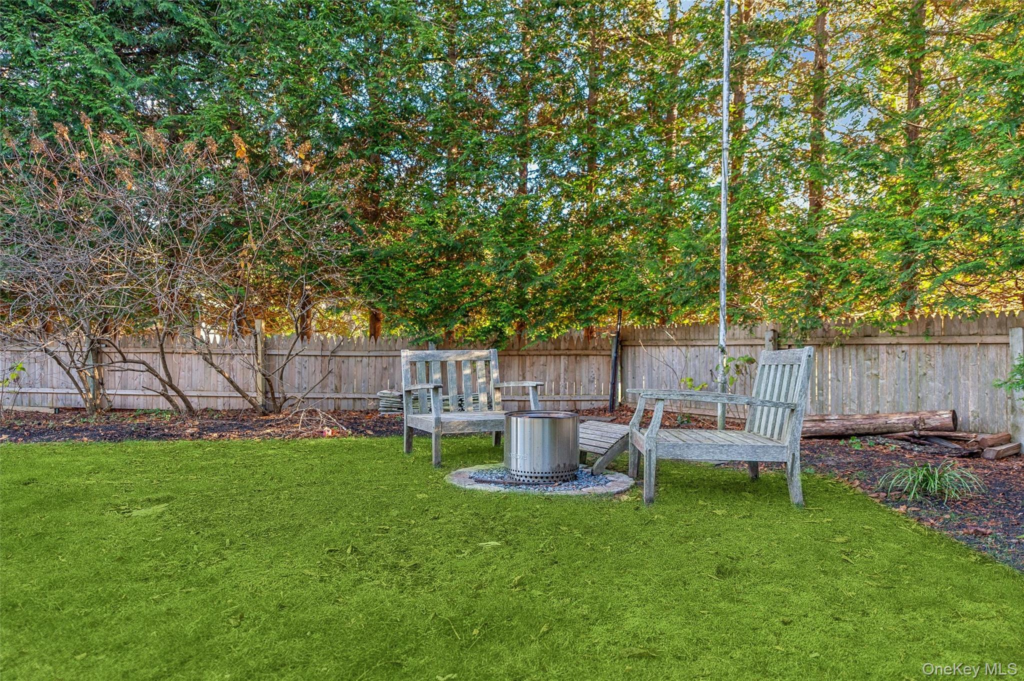 6 Shore Road, Southampton, NY 11968