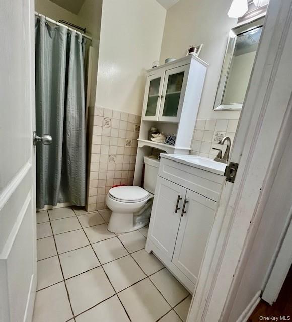 6 Shore Road, Southampton, NY 11968