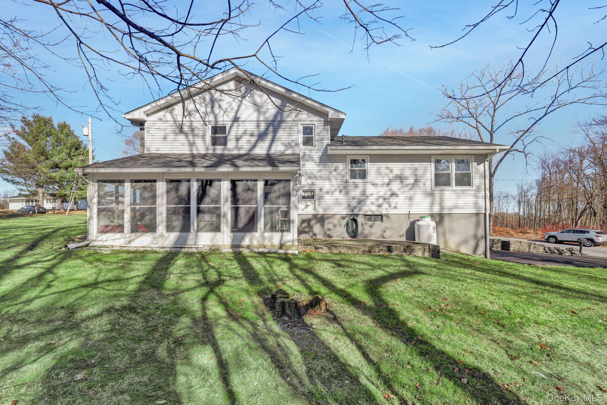 21 California Drive, Middletown, NY 10940