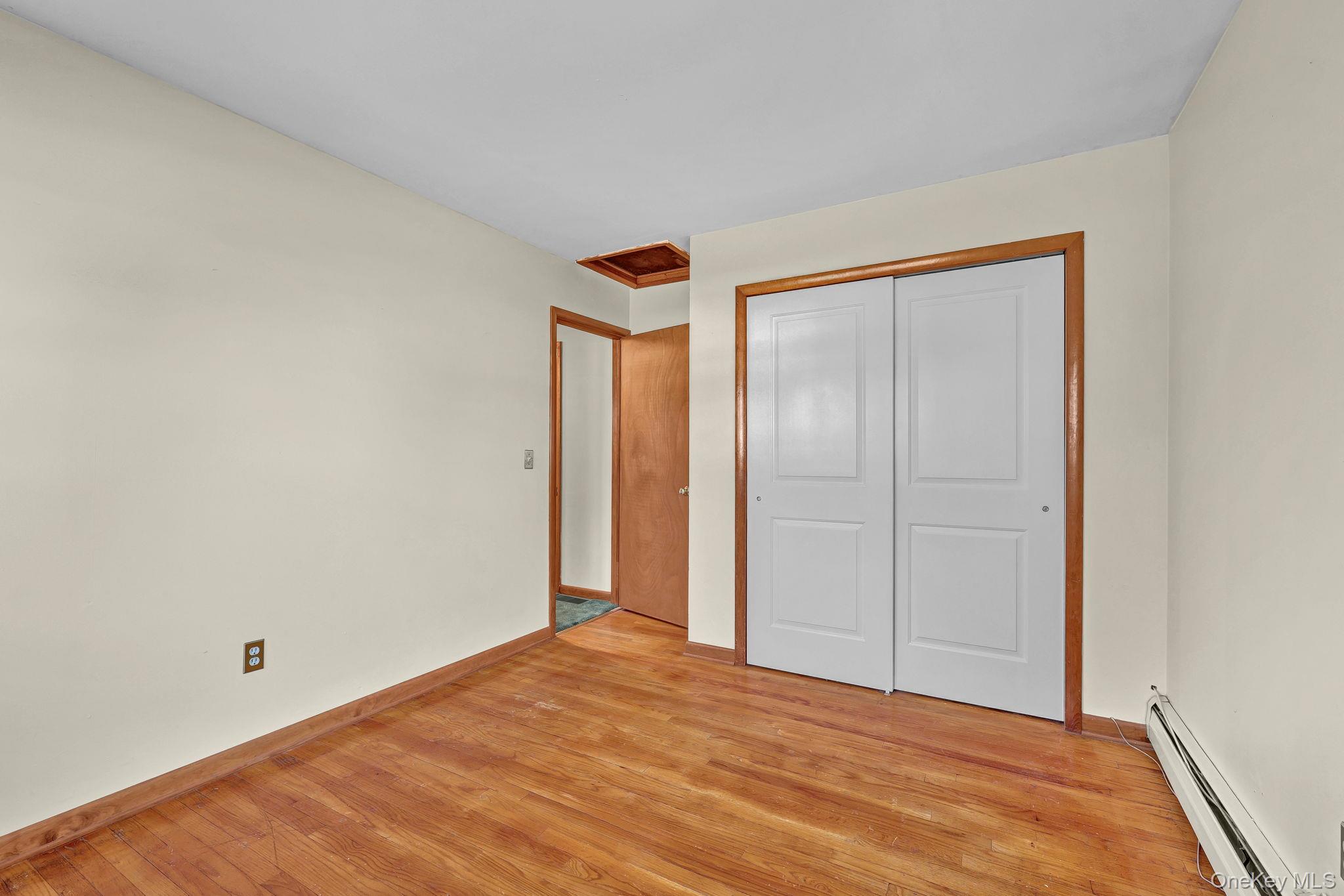 21 California Drive, Middletown, NY 10940