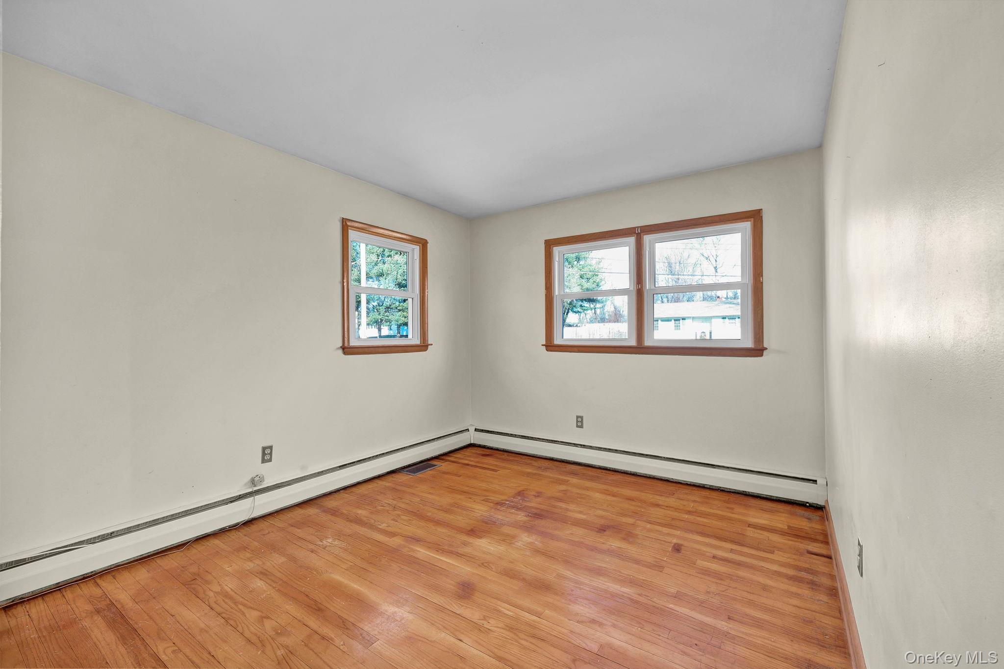 21 California Drive, Middletown, NY 10940