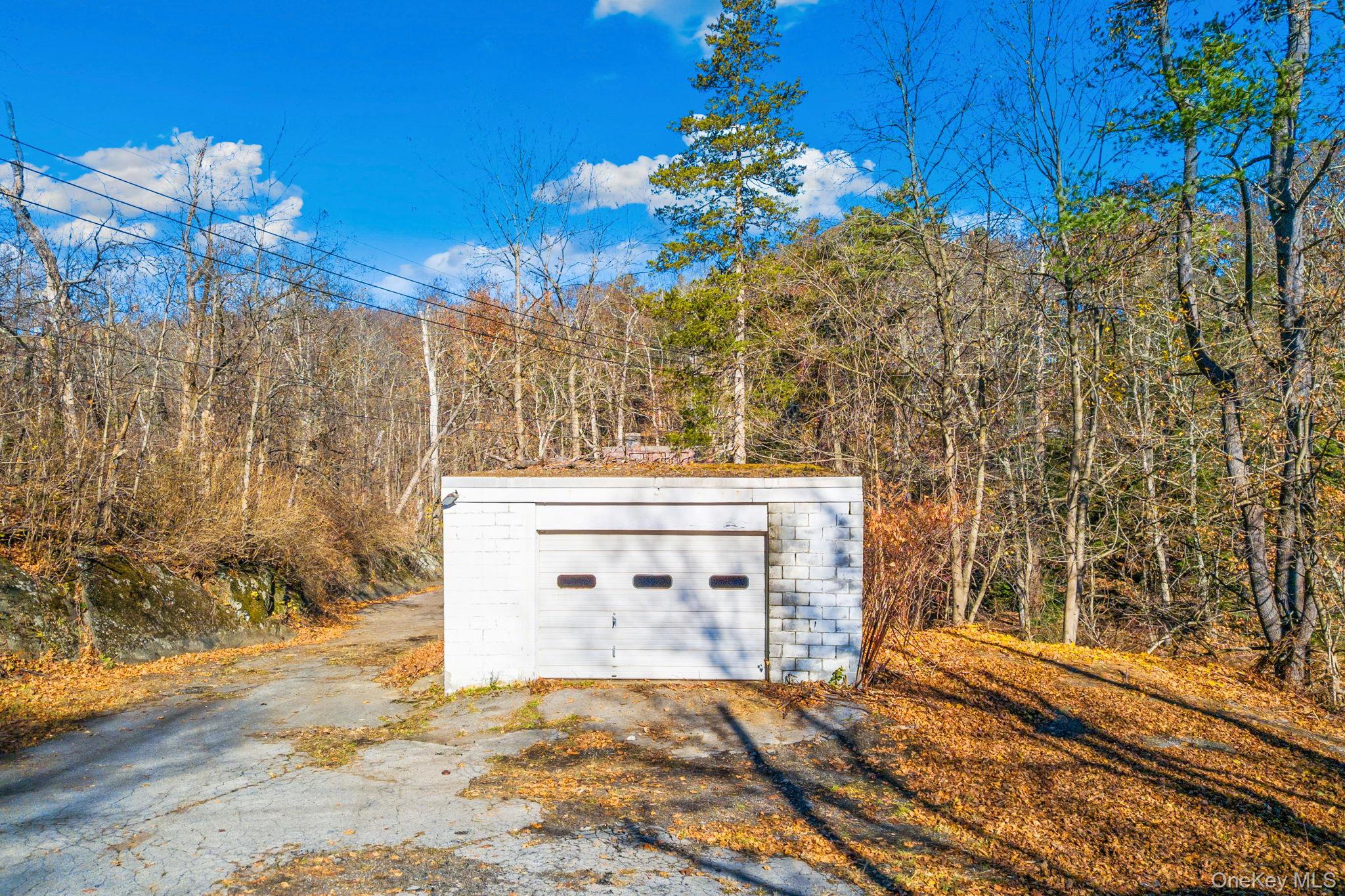 37 E Market Street, Hyde Park, NY 12538