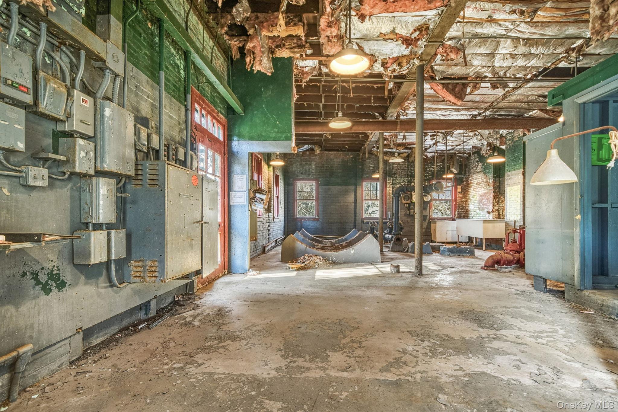 37 E Market Street, Hyde Park, NY 12538