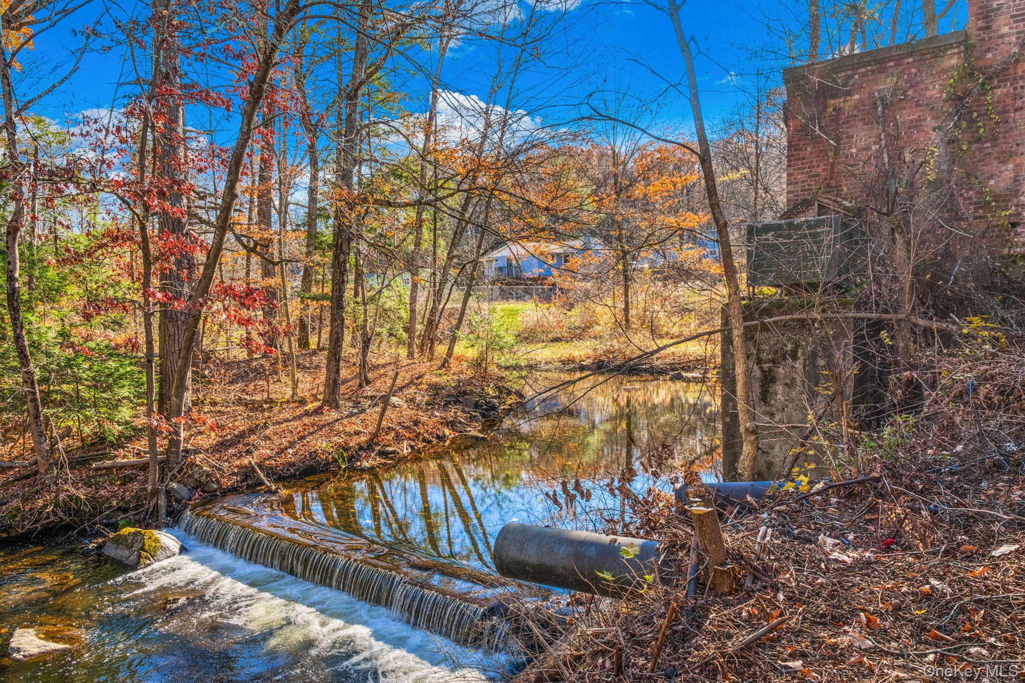 37 E Market Street, Hyde Park, NY 12538