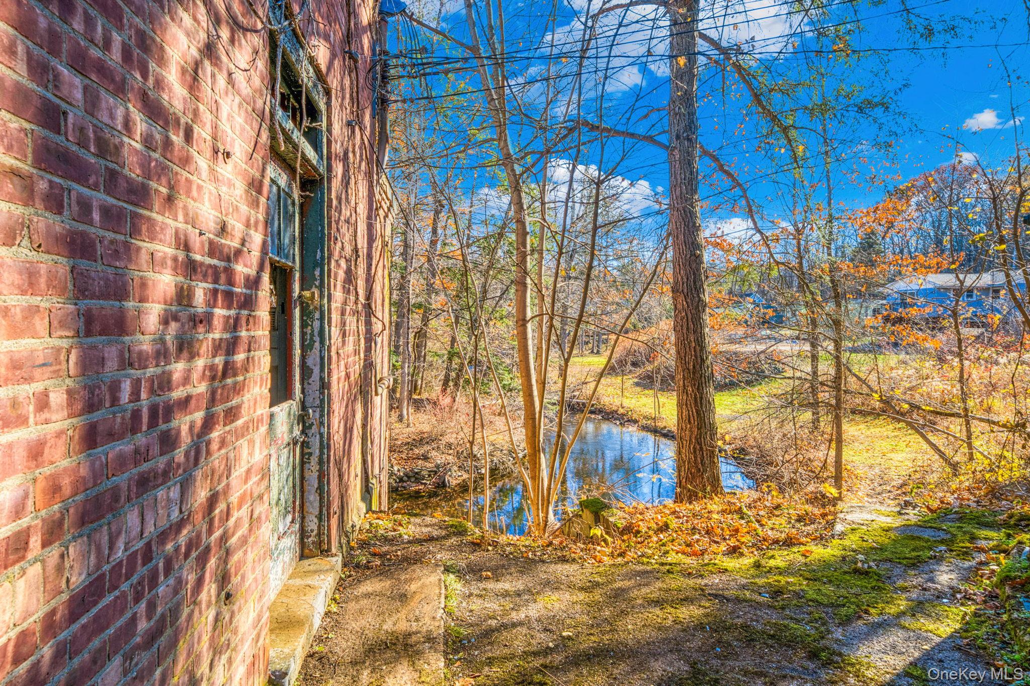 37 E Market Street, Hyde Park, NY 12538