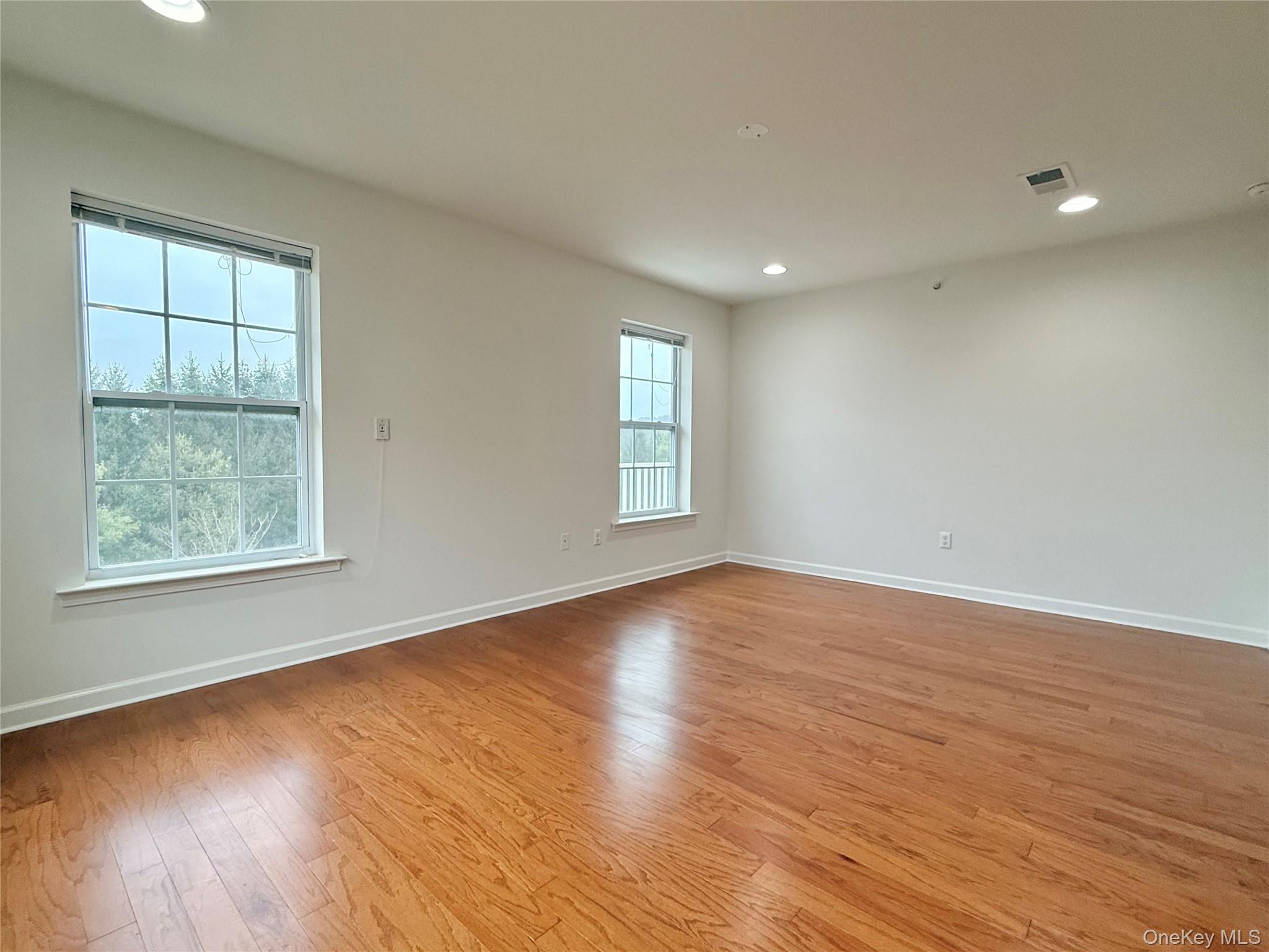 808 Egrets Landing, Carmel, NY 10512