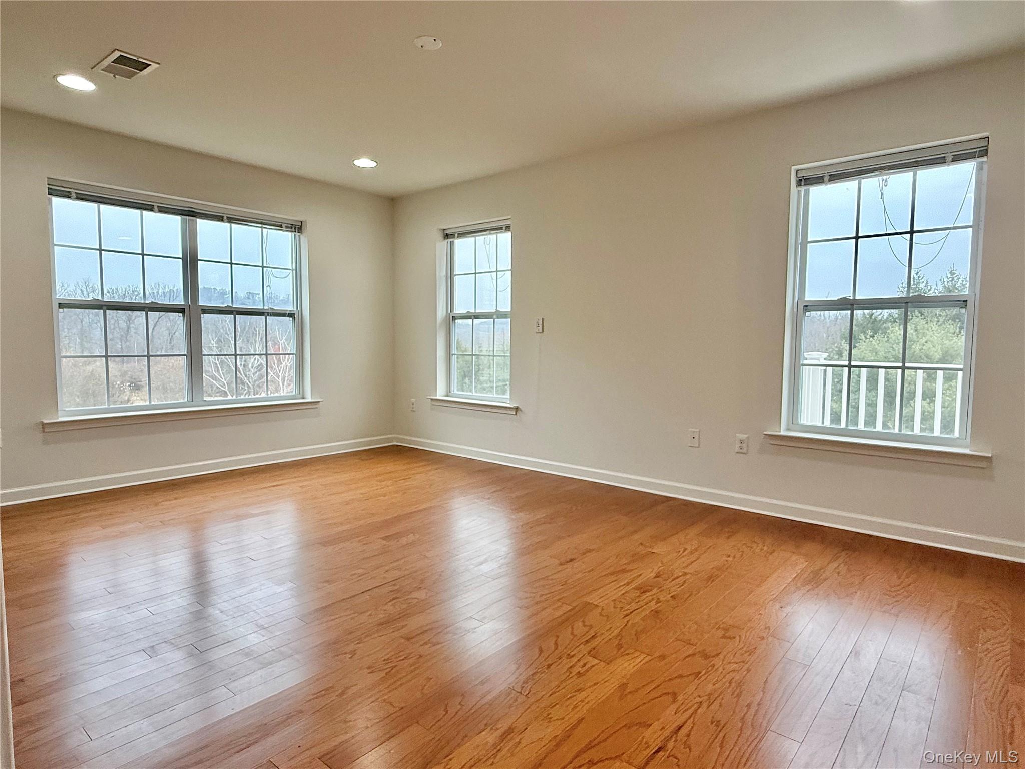 808 Egrets Landing, Carmel, NY 10512