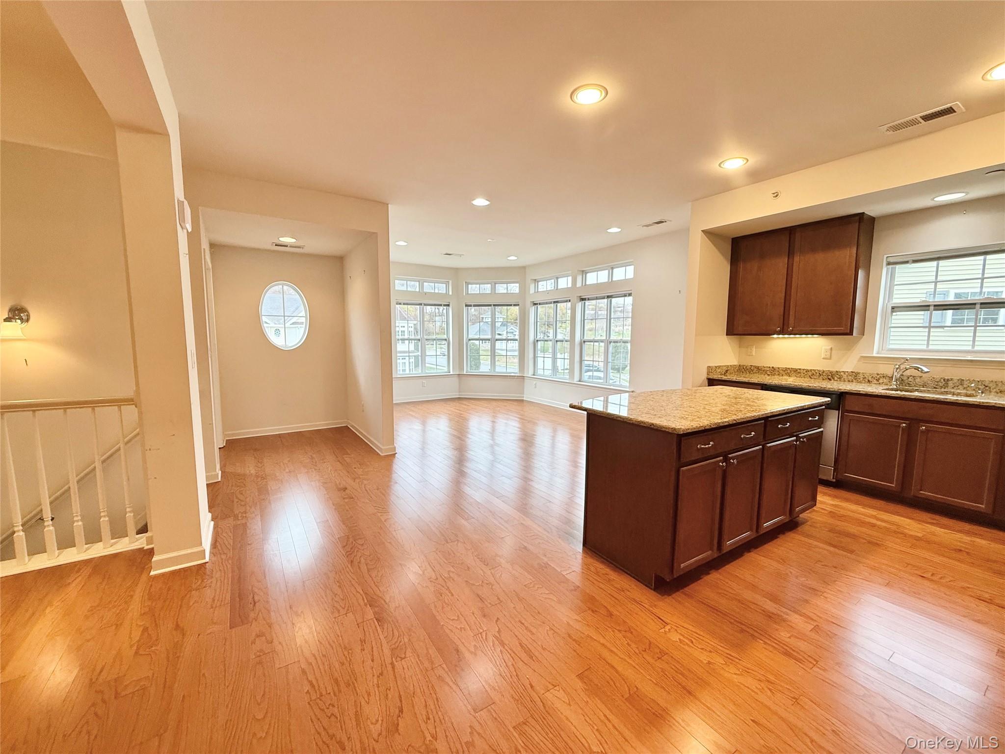 808 Egrets Landing, Carmel, NY 10512