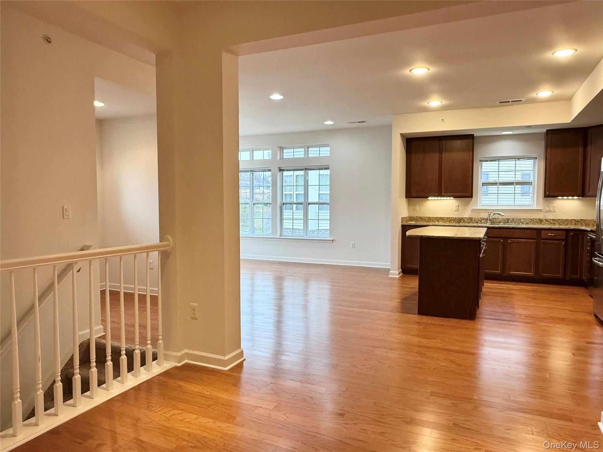 808 Egrets Landing, Carmel, NY 10512