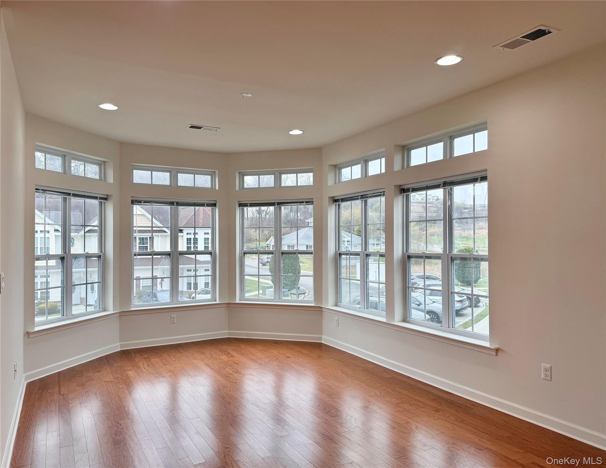 808 Egrets Landing, Carmel, NY 10512