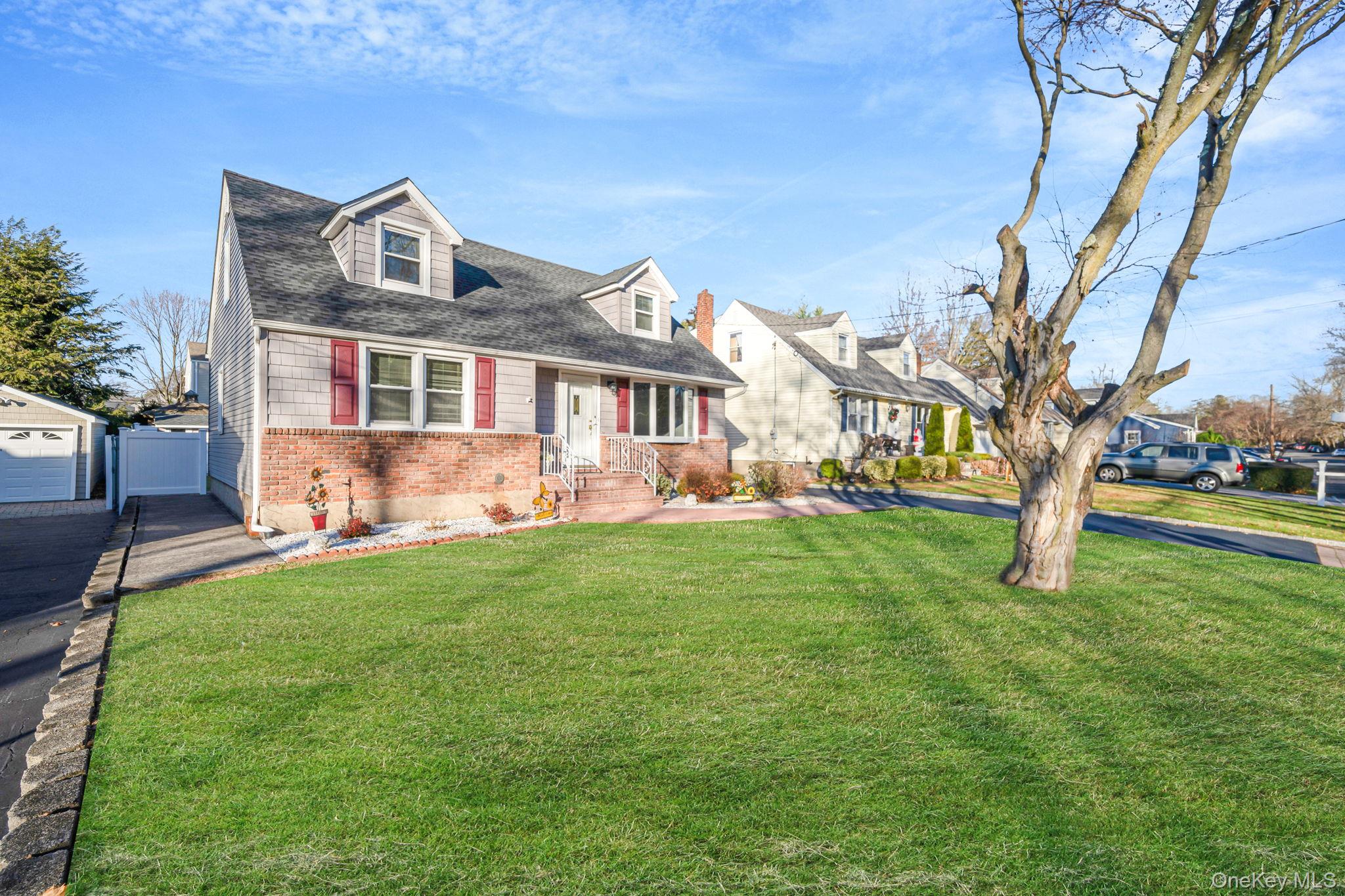 44 Clark Street, Huntington, NY 11743