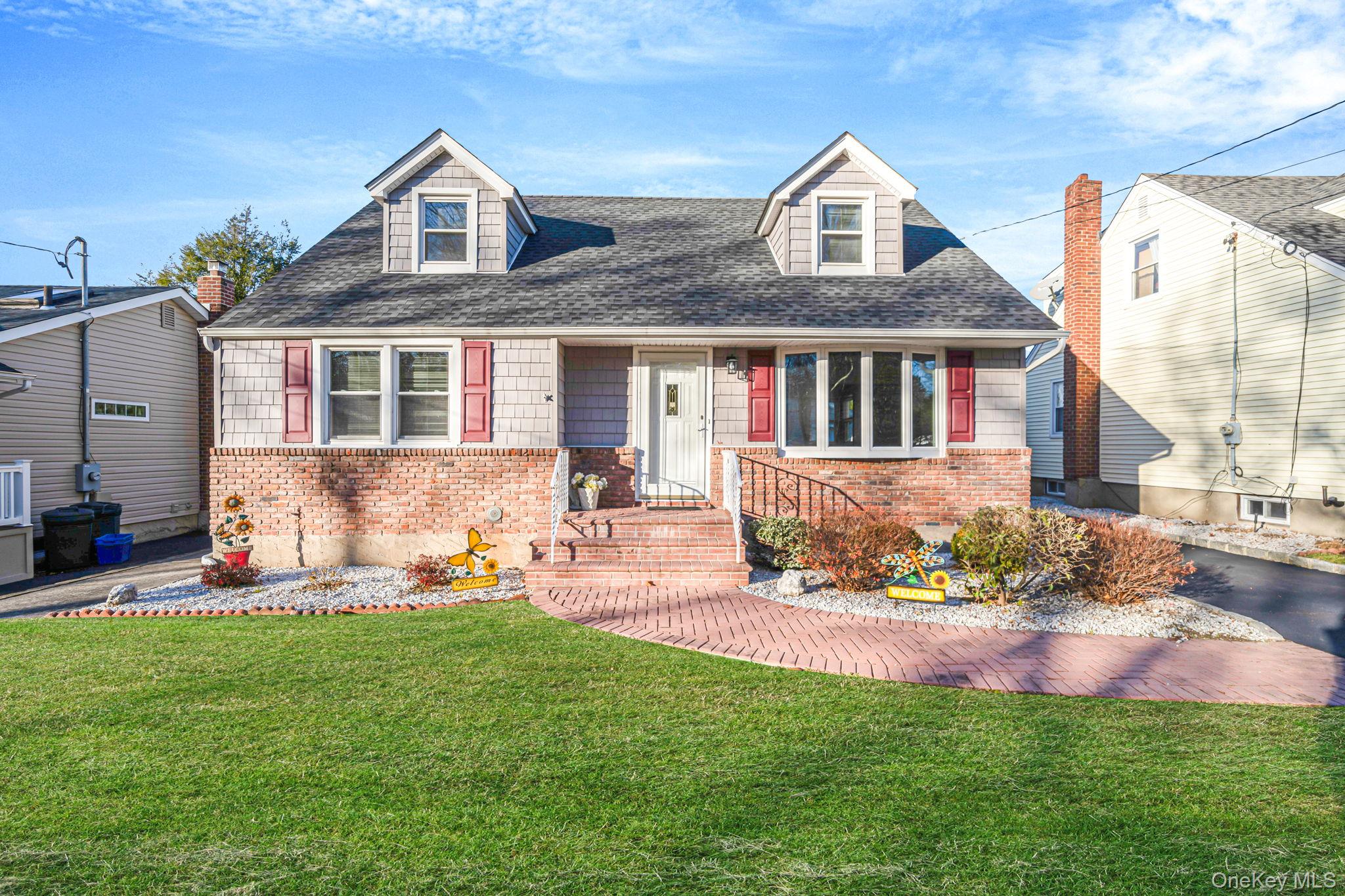 44 Clark Street, Huntington, NY 11743