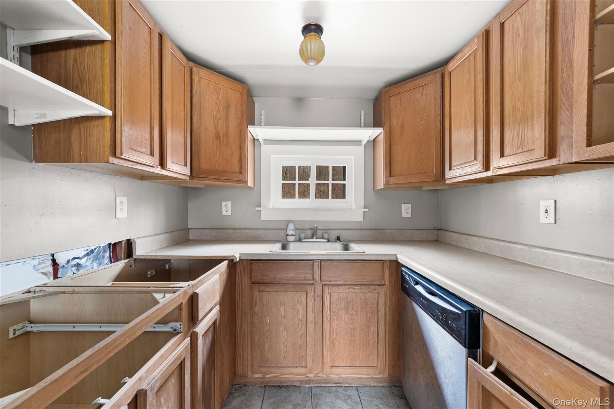 6 Laurel Drive, Holmes, NY 12531