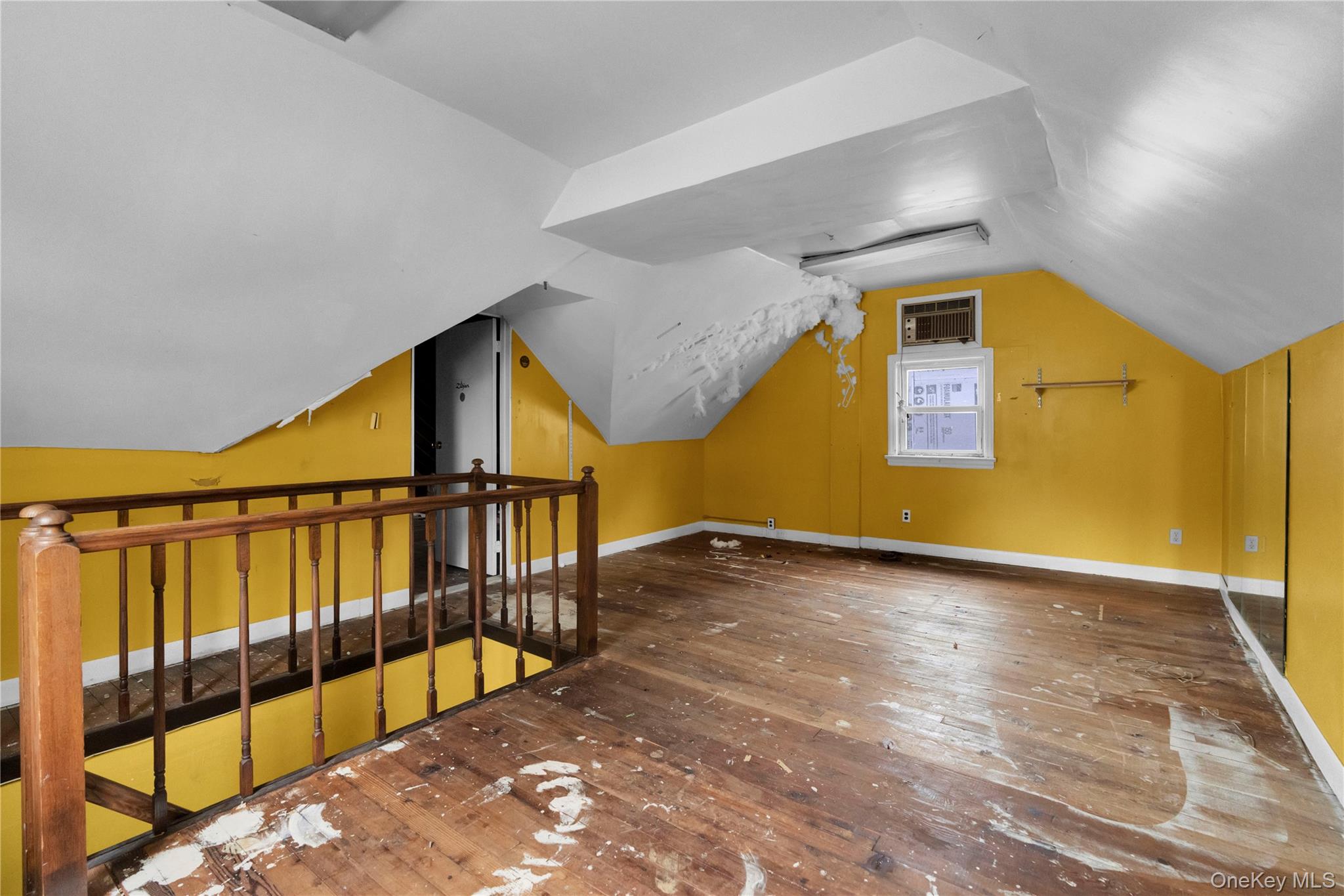 32 Tibbetts Road, Yonkers, NY 10705