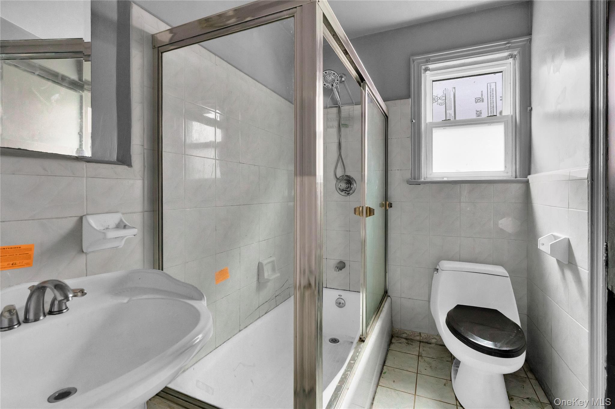 32 Tibbetts Road, Yonkers, NY 10705