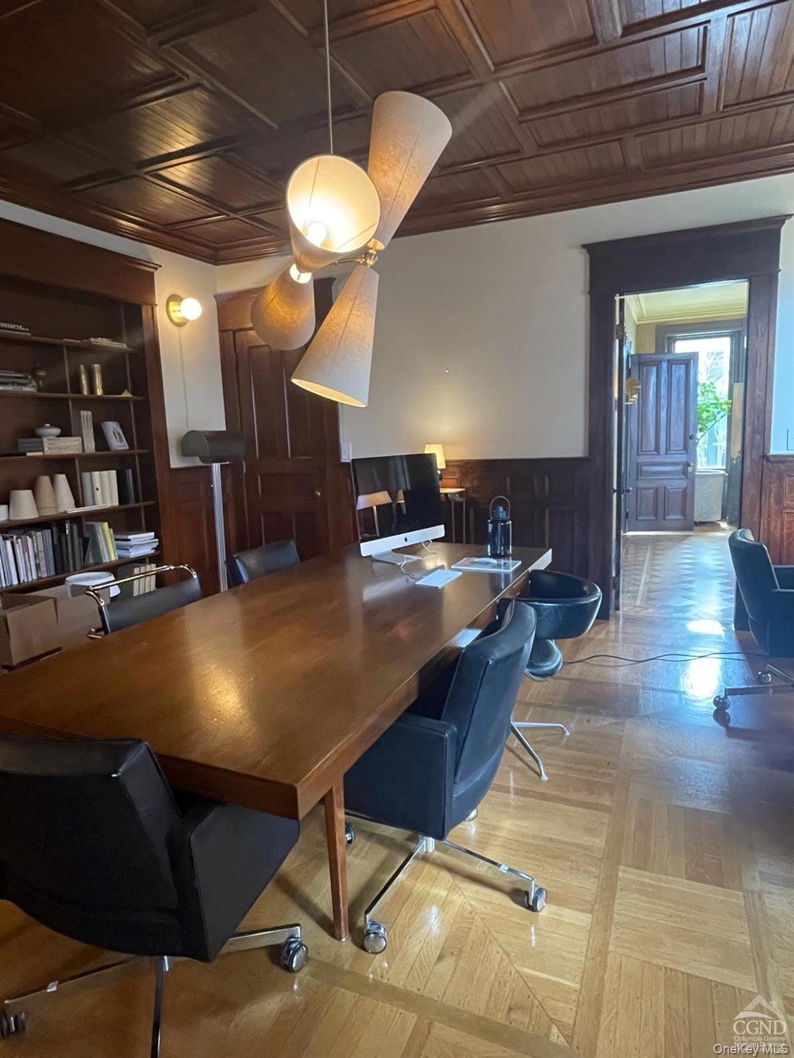 420 Warren, Hudson, NY 12534