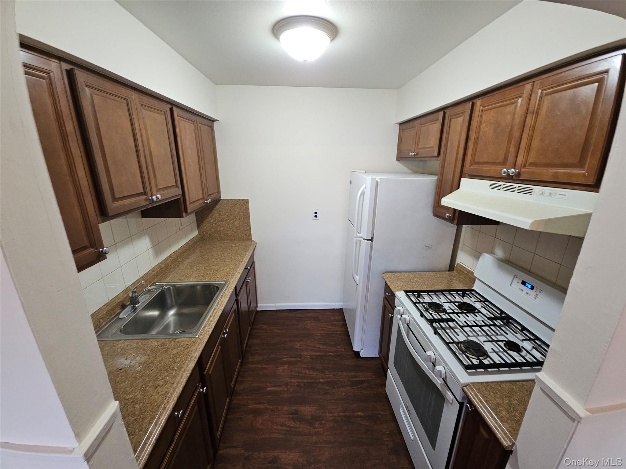 80 Kennedy Drive, West Haverstraw, NY 10993