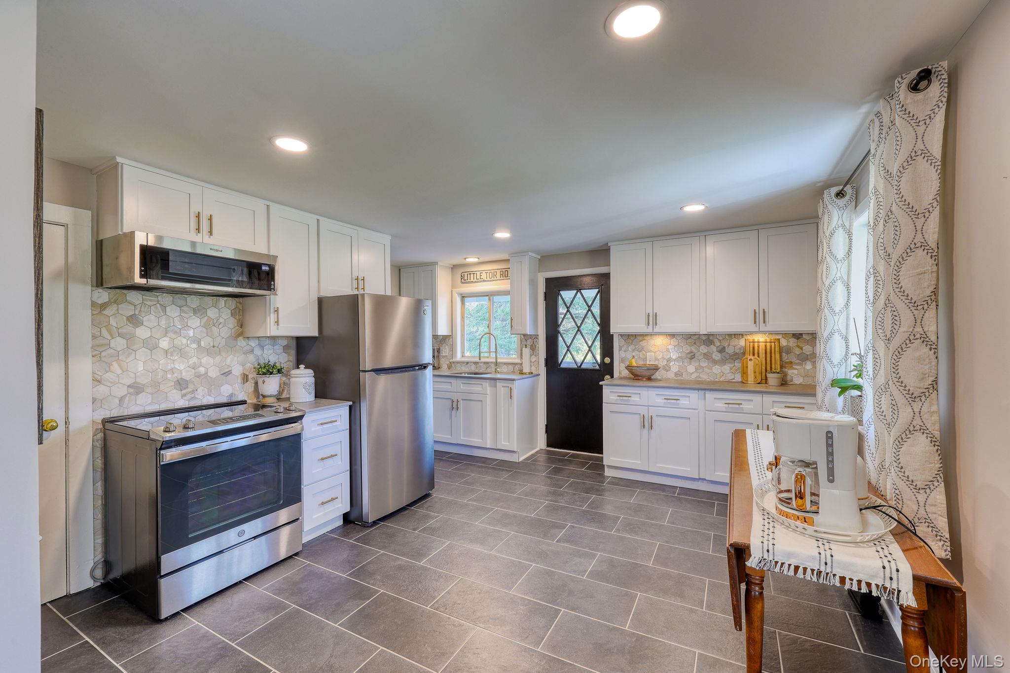 460 County Highway 1, Warwick, NY 10990