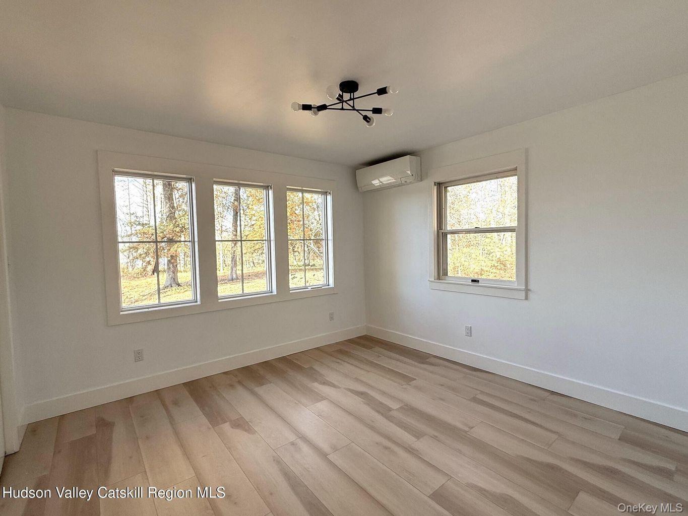 5265 State Route 9G, Germantown, NY 12526