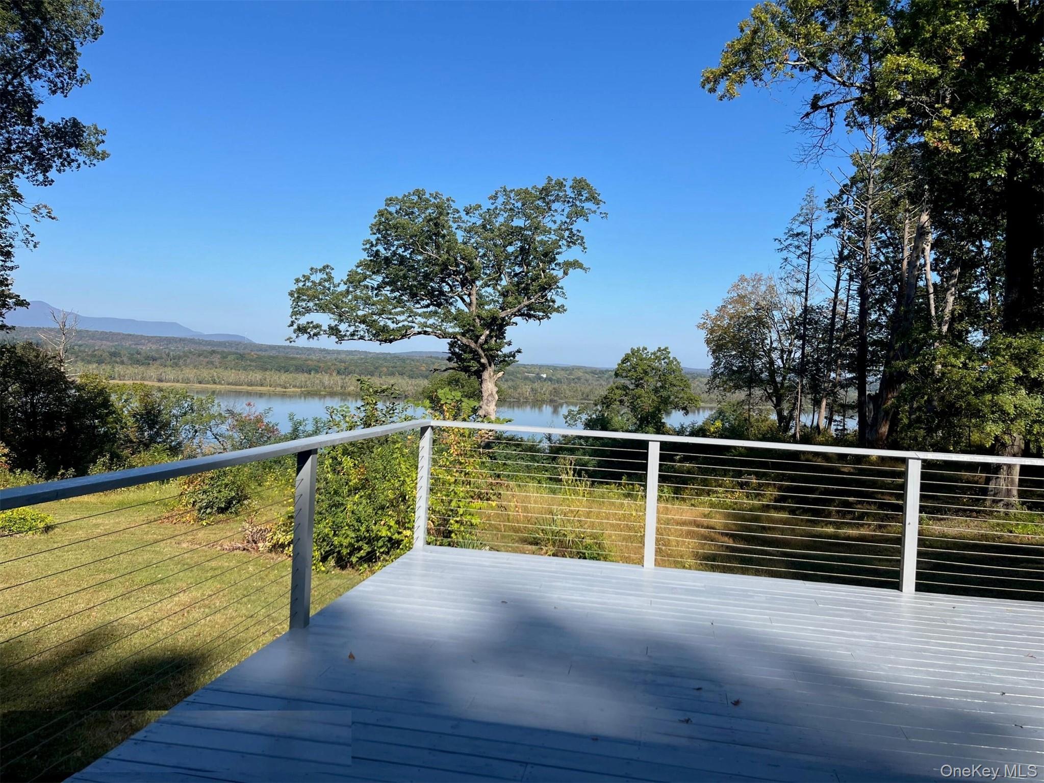 5265 State Route 9G, Germantown, NY 12526