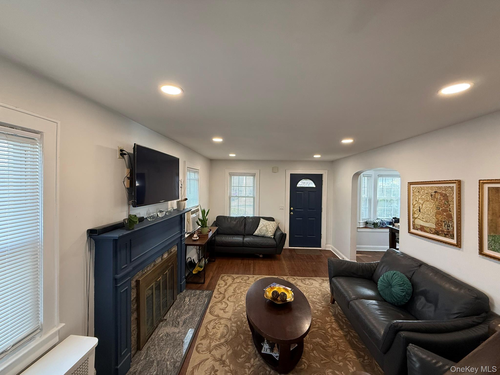 204 N Grove Street, Valley Stream, NY 11580