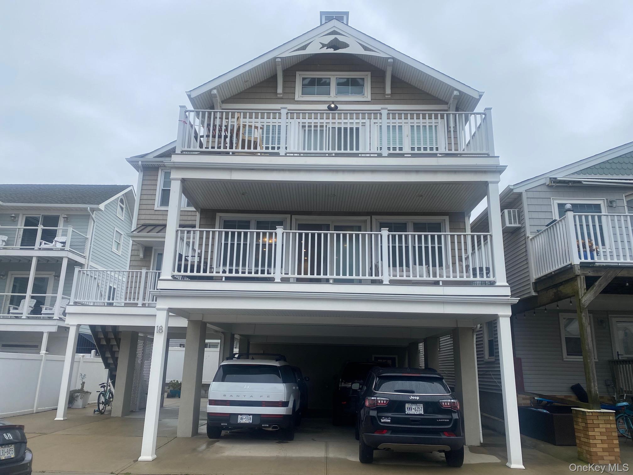 18 Tennessee Avenue # Lower, Long Beach, NY 11561