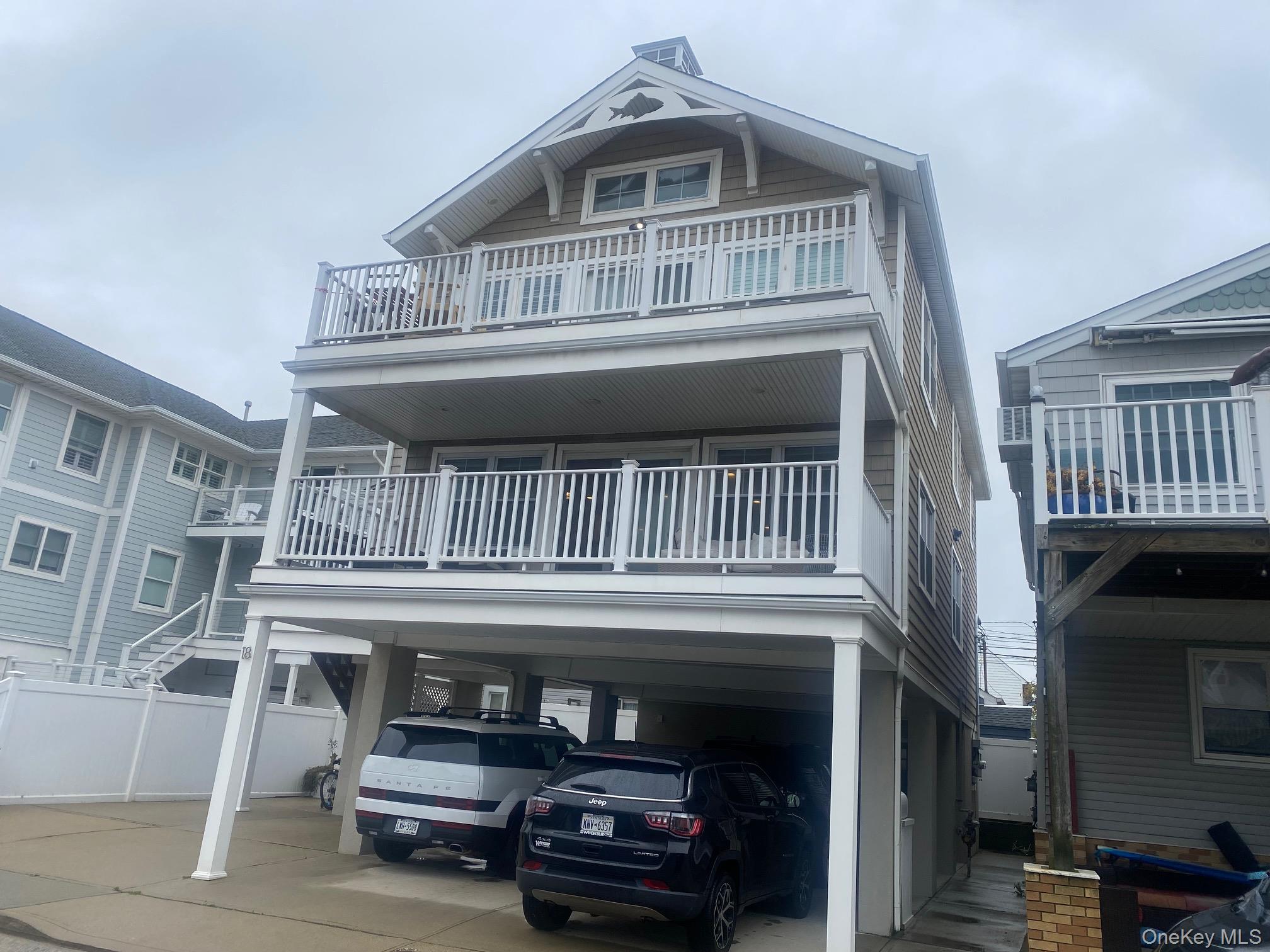 18 Tennessee Avenue # Lower, Long Beach, NY 11561