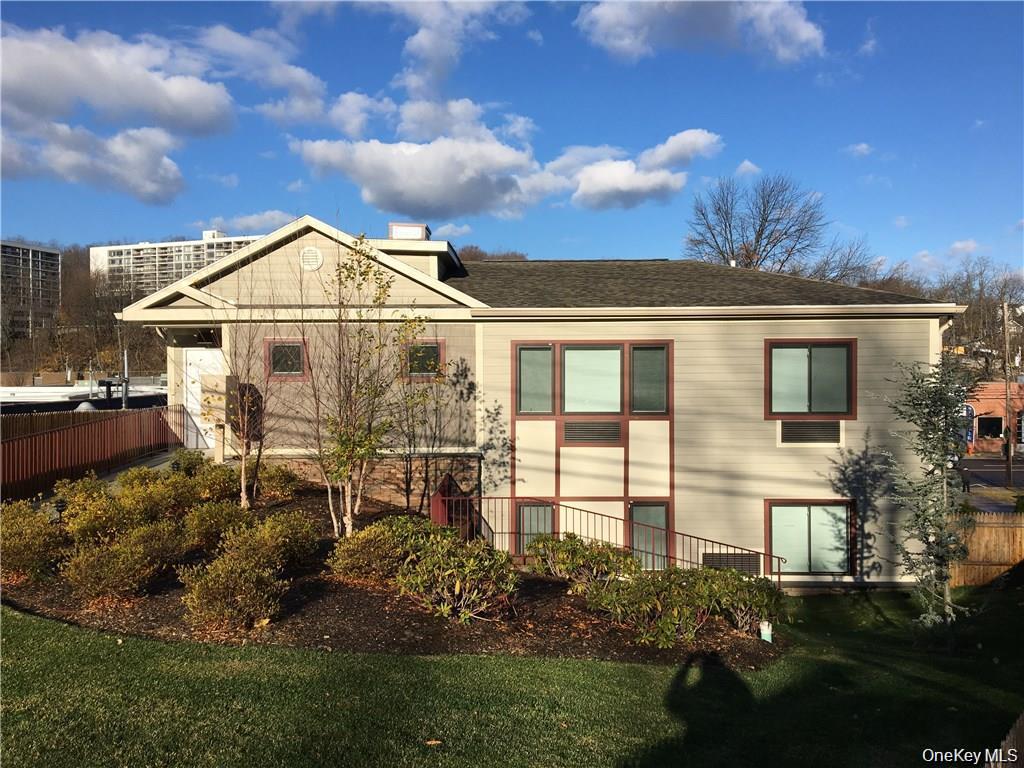 160 Chatterton Avenue # 1A, White Plains, NY 10606