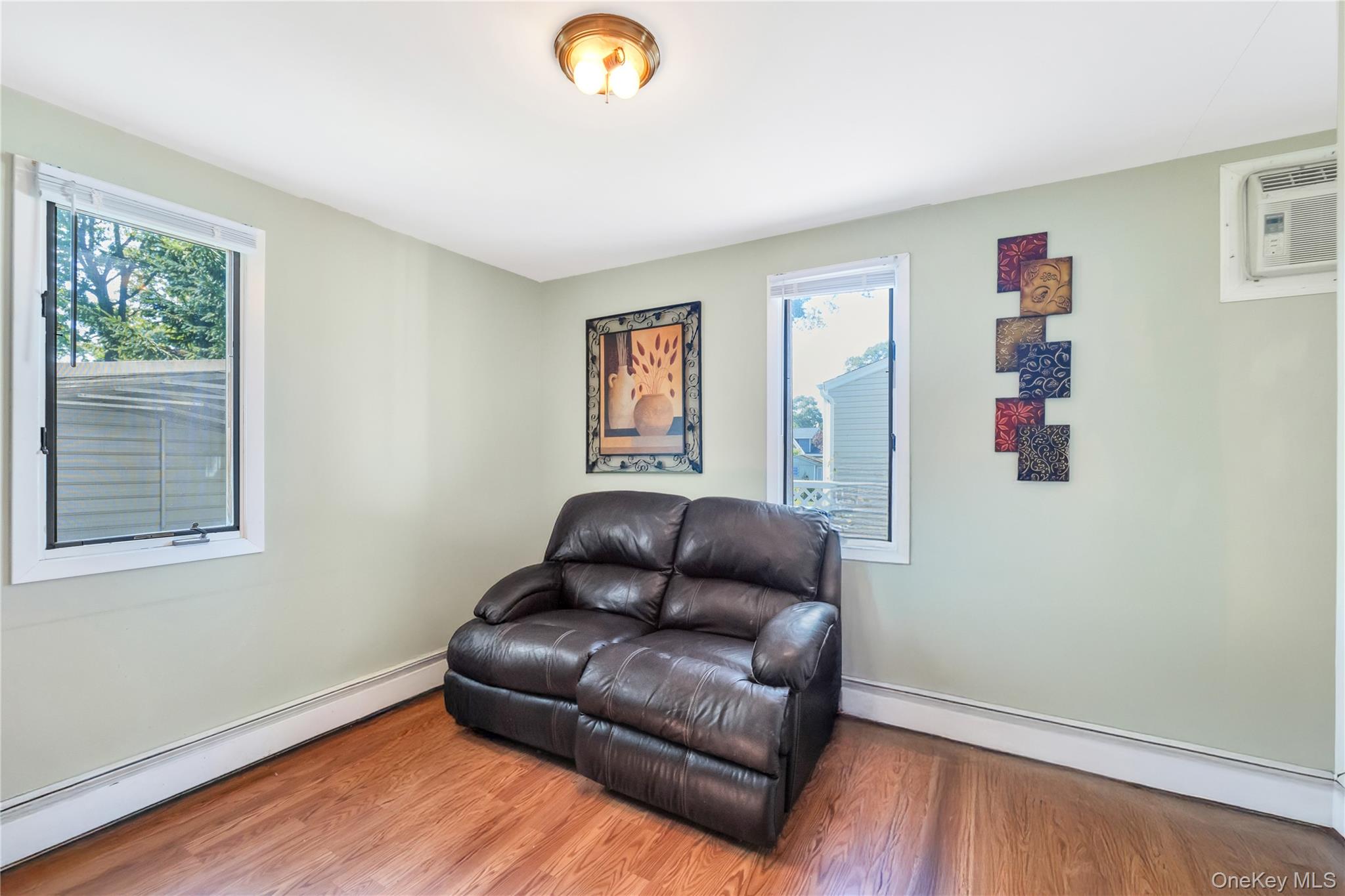 86 Seawanhaka Avenue, Lake Grove, NY 11755