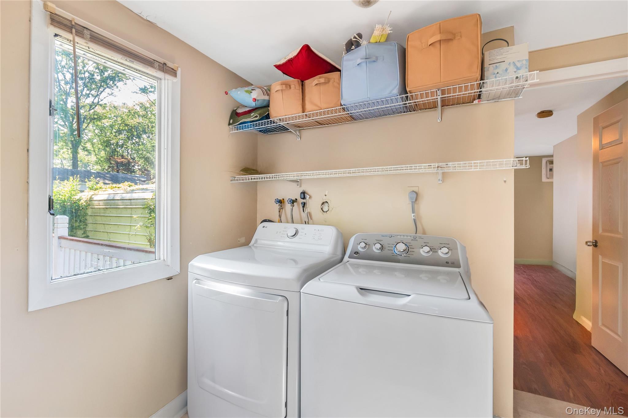 86 Seawanhaka Avenue, Lake Grove, NY 11755