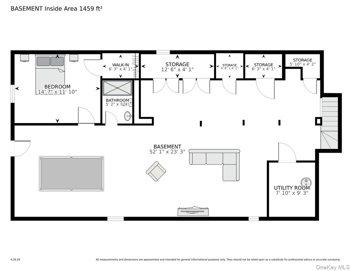 42 Highfield Lane, Roslyn Heights, NY 11577
