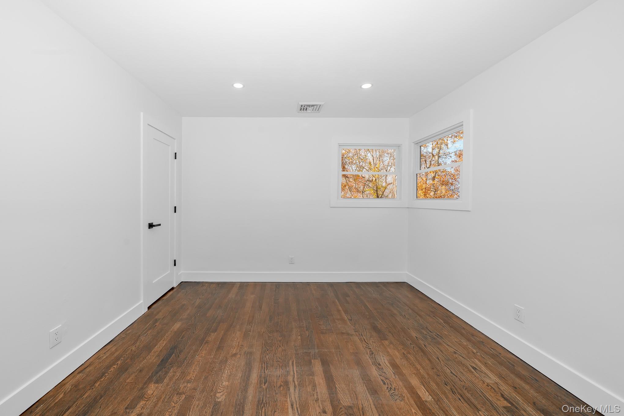 2874 Hempstead Lane, Wantagh, NY 11793