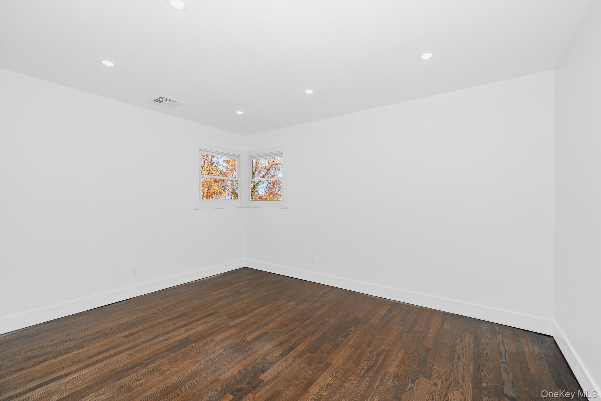 2874 Hempstead Lane, Wantagh, NY 11793