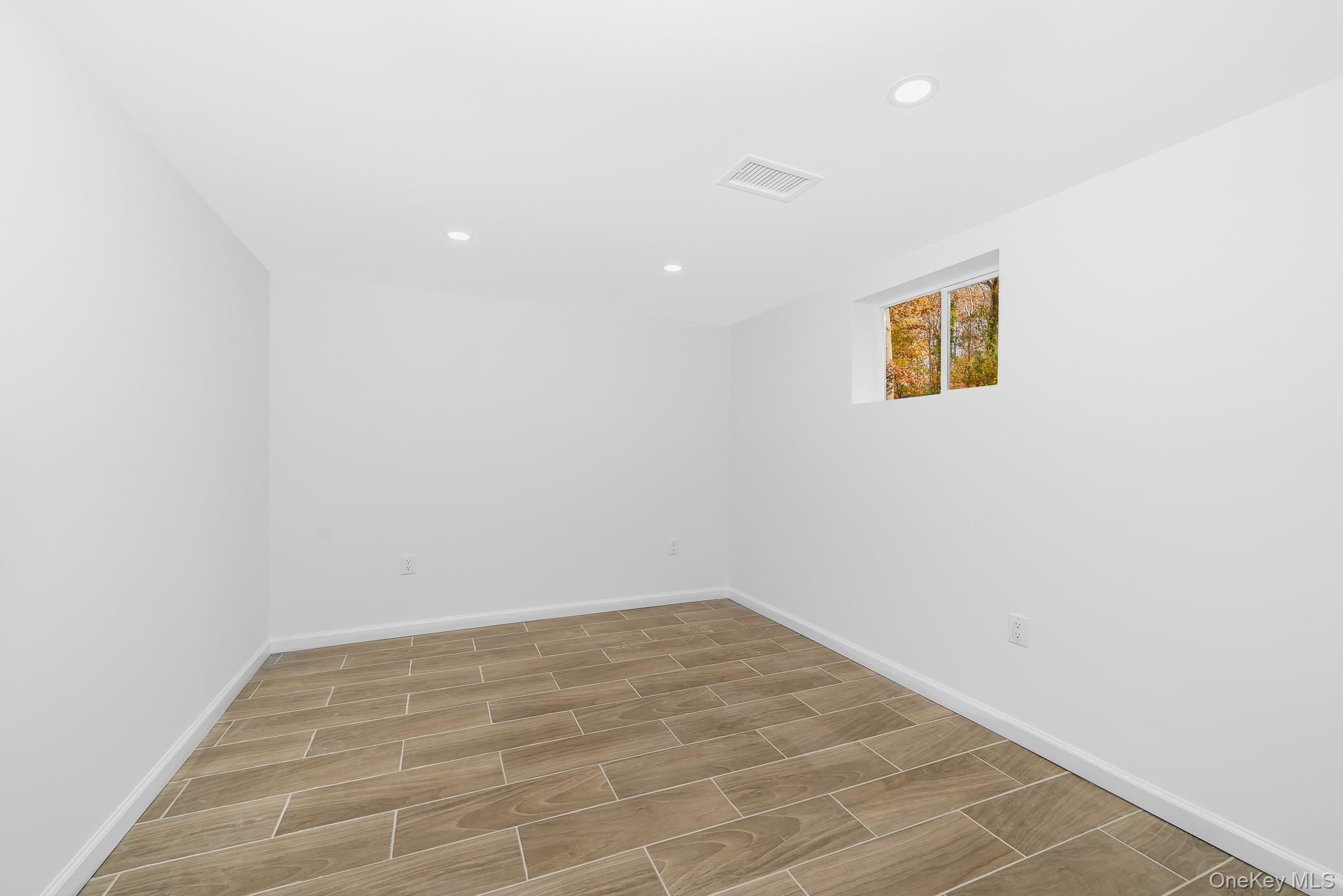 2874 Hempstead Lane, Wantagh, NY 11793