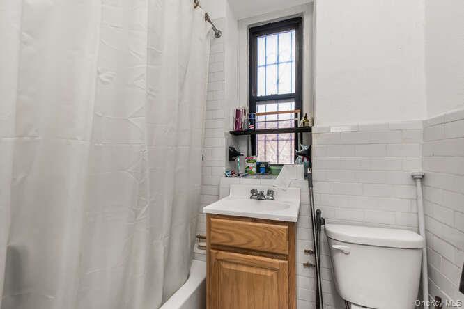 3230 Cruger Avenue # 7 Units, Bronx, NY 10467