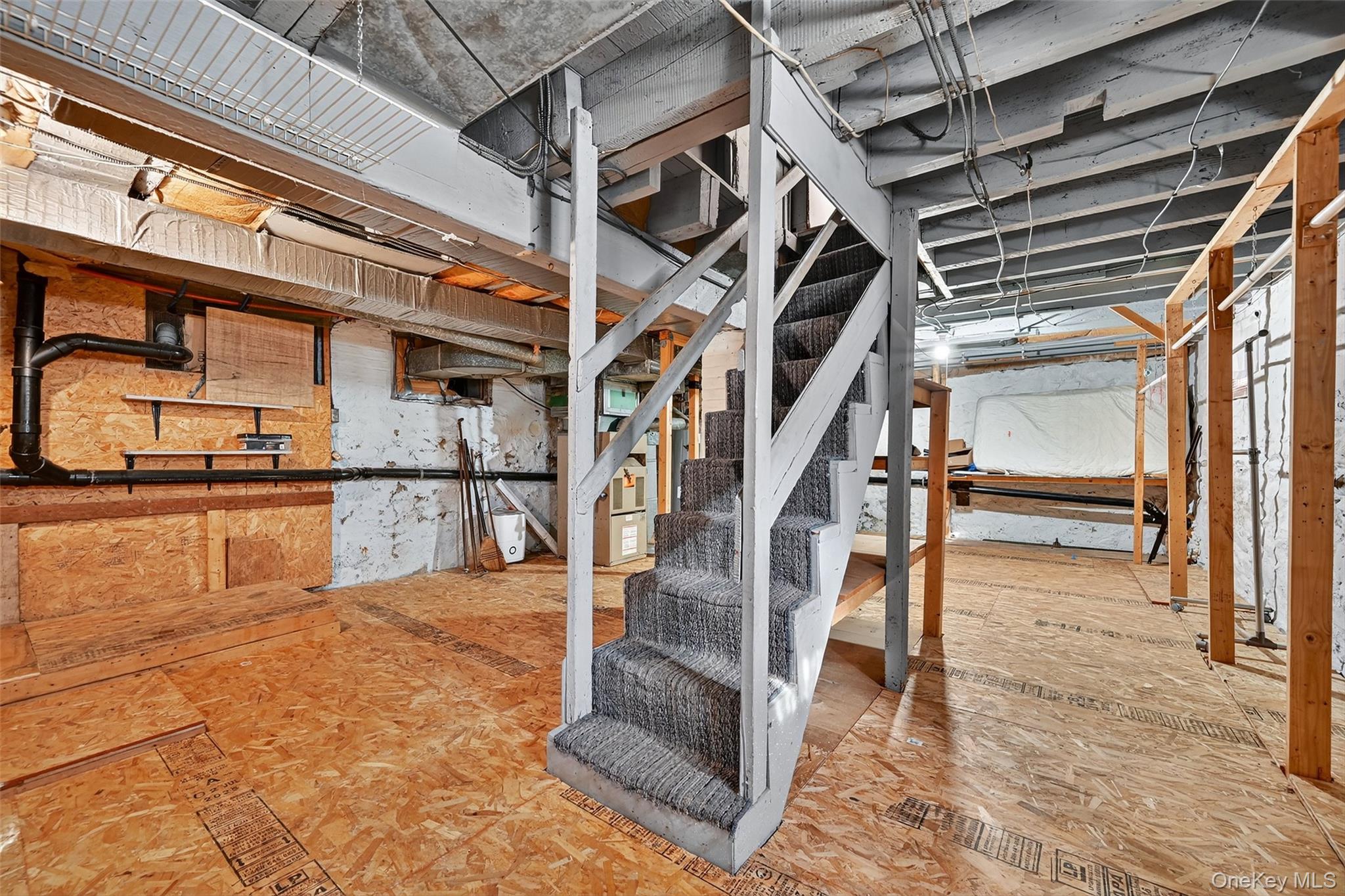 171 West Street, Newburgh, NY 12550