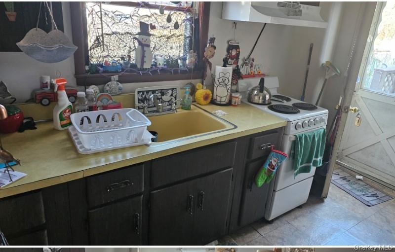 1 Jamar Lane, Ronkonkoma, NY 11779