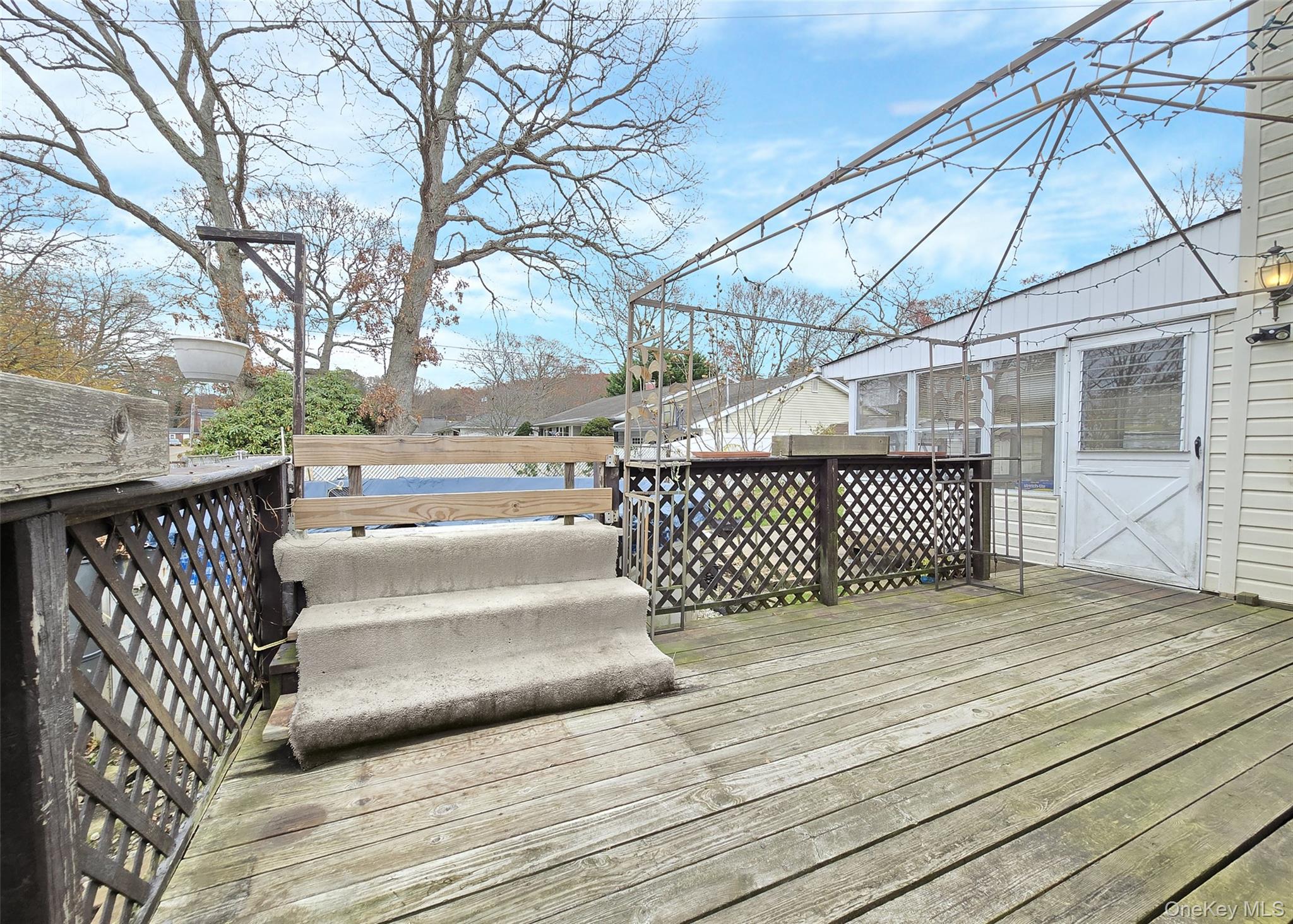 1 Jamar Lane, Ronkonkoma, NY 11779