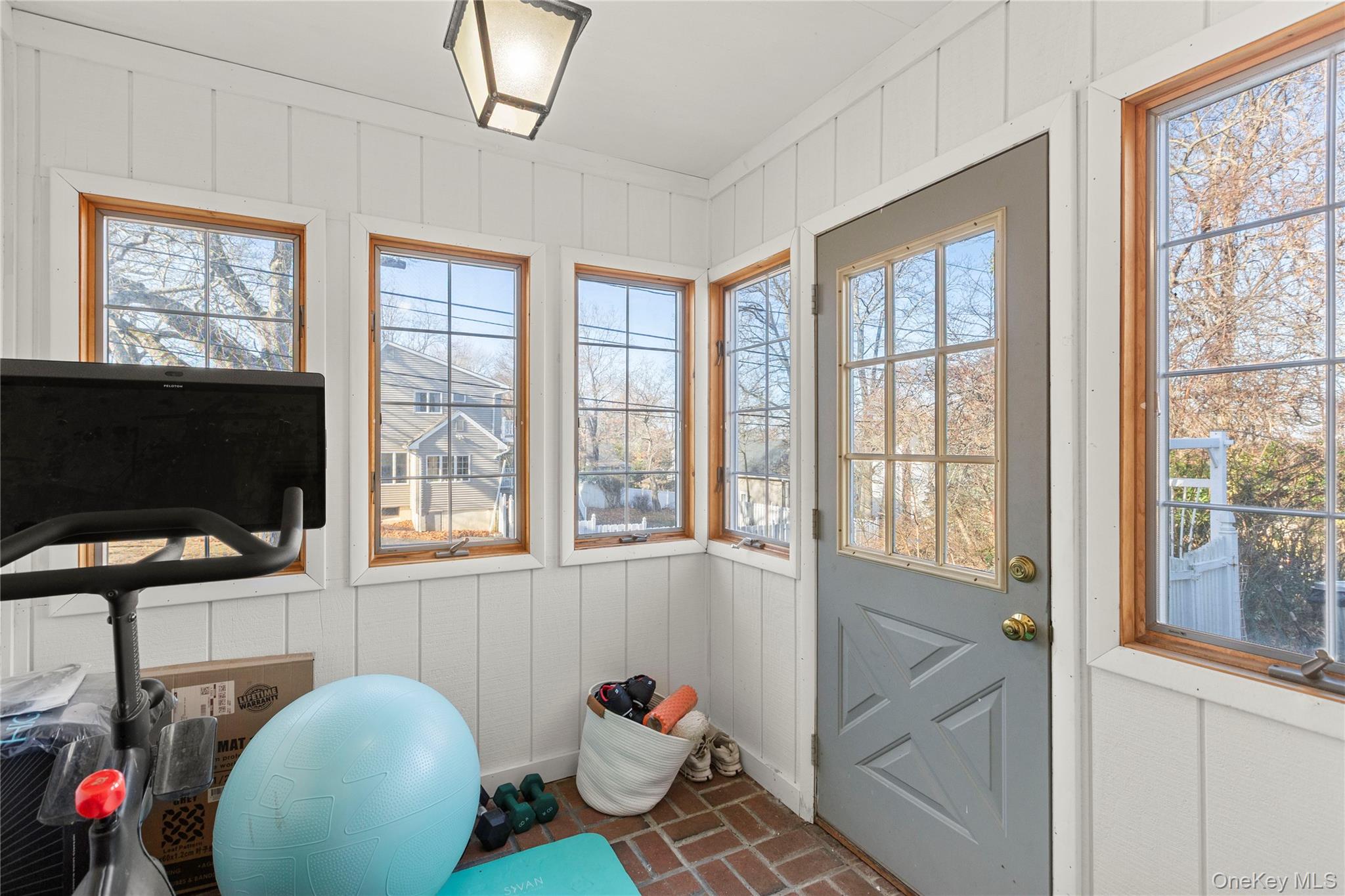 1 Tarn Road, Rocky Point, NY 11778