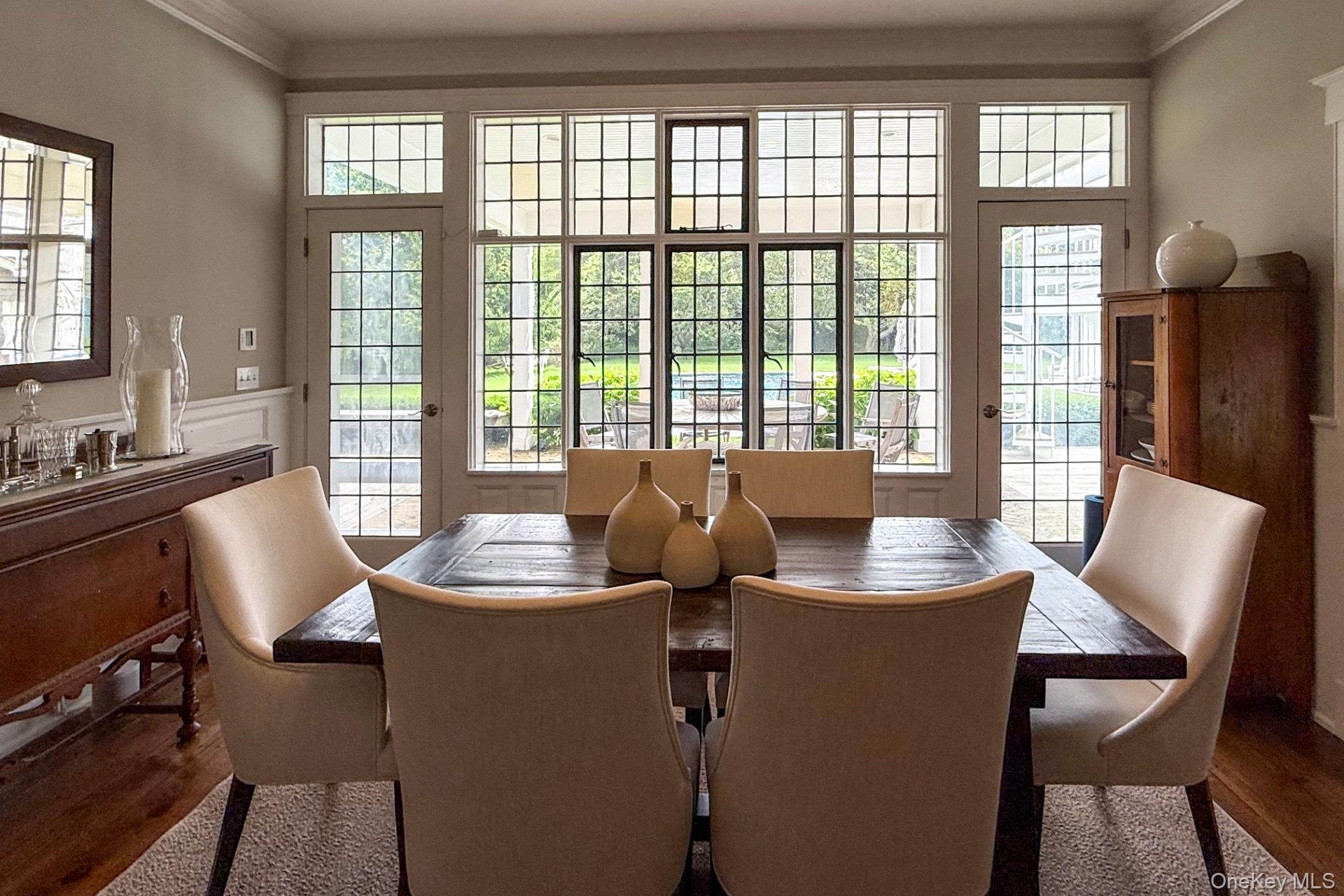 253 Downs Path, Southampton, NY 11968