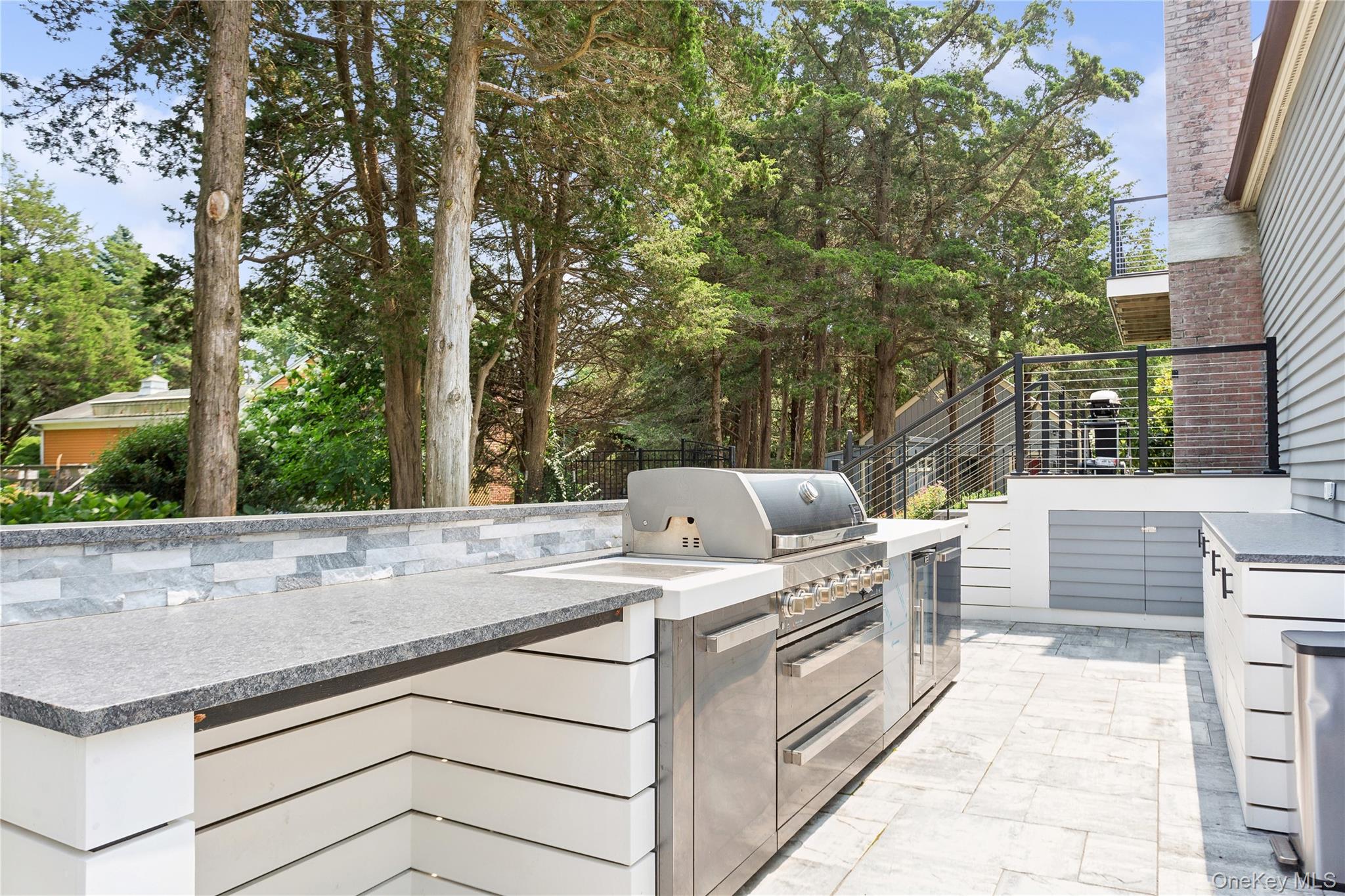 425 Cedar Point Drive E, Southold, NY 11971